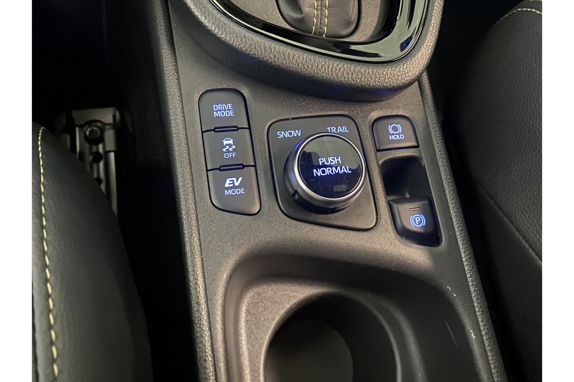 Toyota Yaris Cross 1.5 Hybrid Adventure Awd Limited Automaat 116Pk thumbnail 29