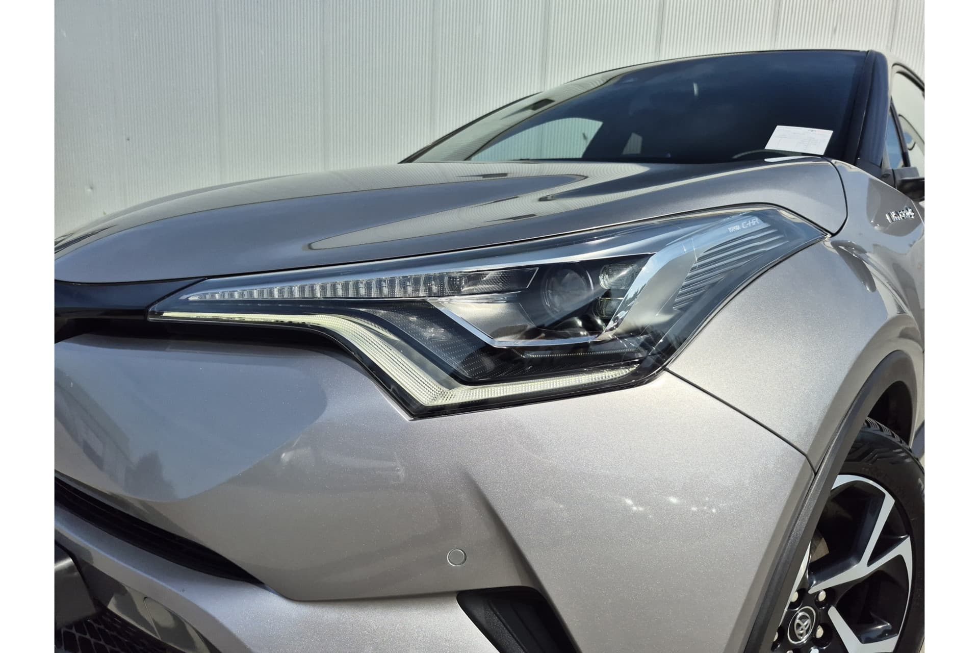 Toyota C-HR 1.8 Hybrid Bi-Tone Plus thumbnail 11