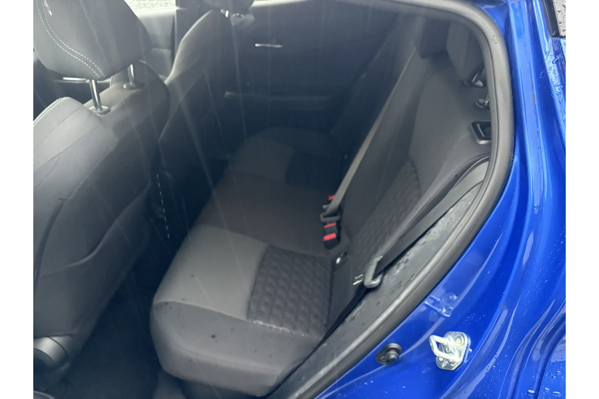 Toyota C-HR 1.8 Hybrid Style thumbnail 12