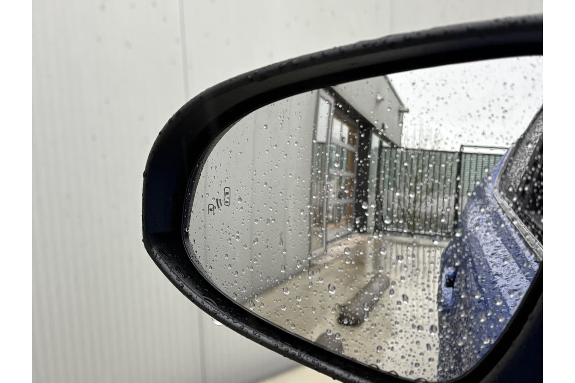 Toyota C-HR 1.8 Hybrid Style thumbnail 15