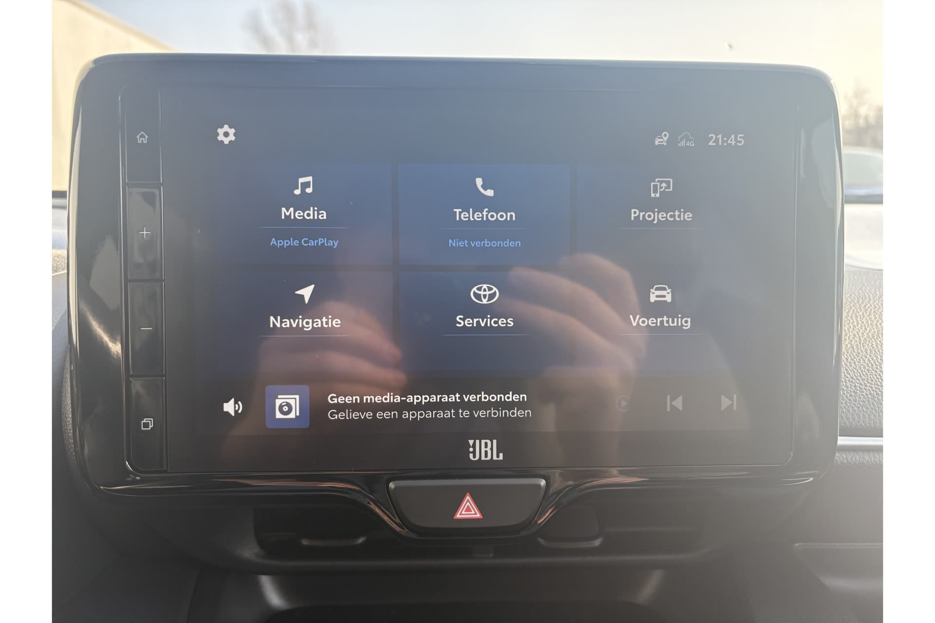 Toyota Yaris 1.5 Hybrid Executive thumbnail 8