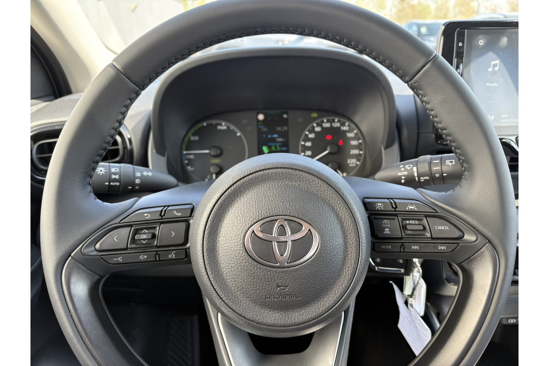 Toyota Yaris 1.5 Hybrid 115 Active Automaat thumbnail 8