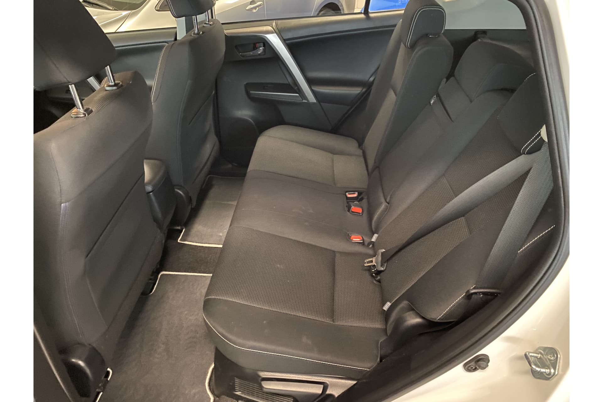 Toyota RAV4 2.5 Hybrid Dynamic thumbnail 15