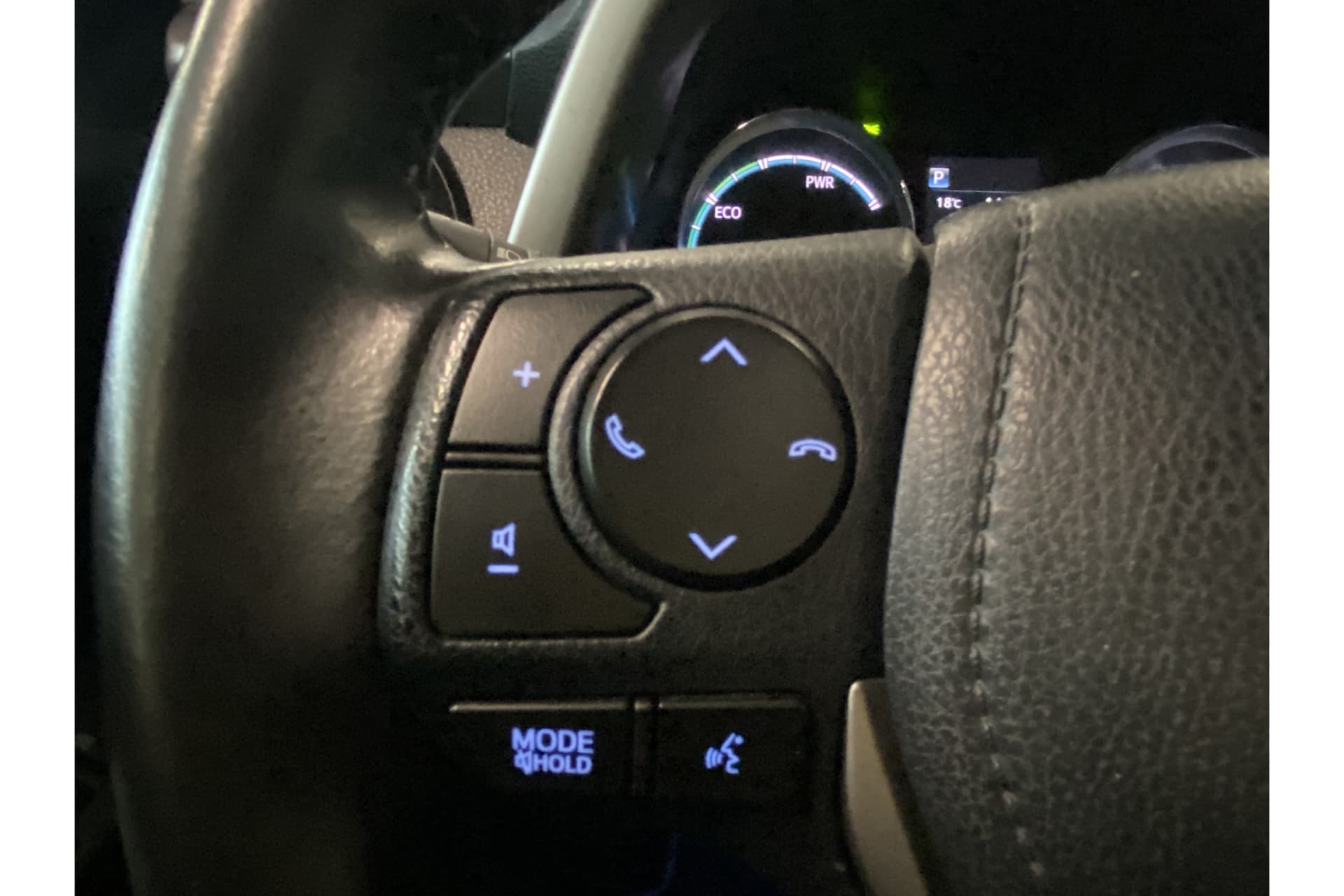 Toyota RAV4 2.5 Hybrid Dynamic thumbnail 26