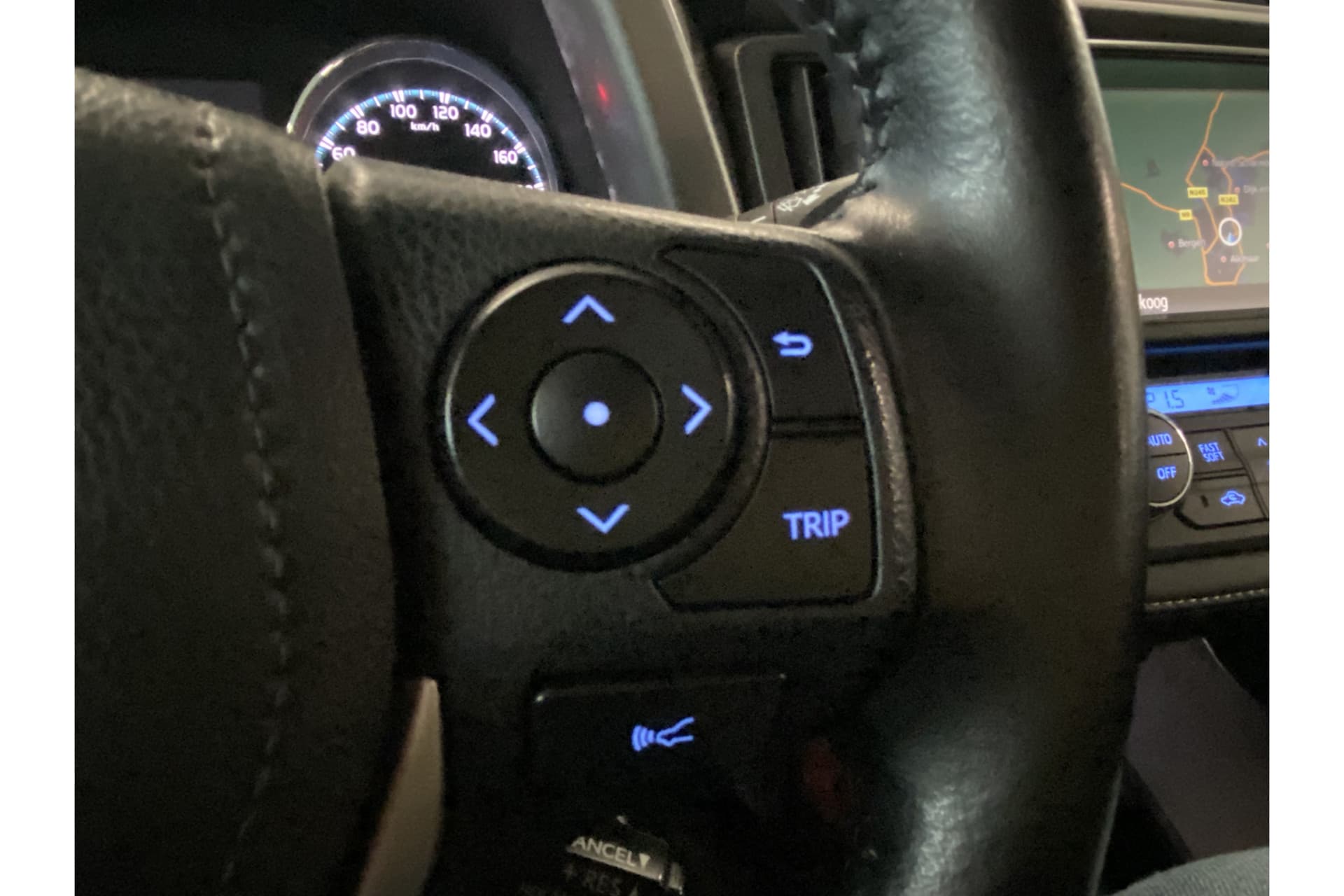 Toyota RAV4 2.5 Hybrid Dynamic thumbnail 29