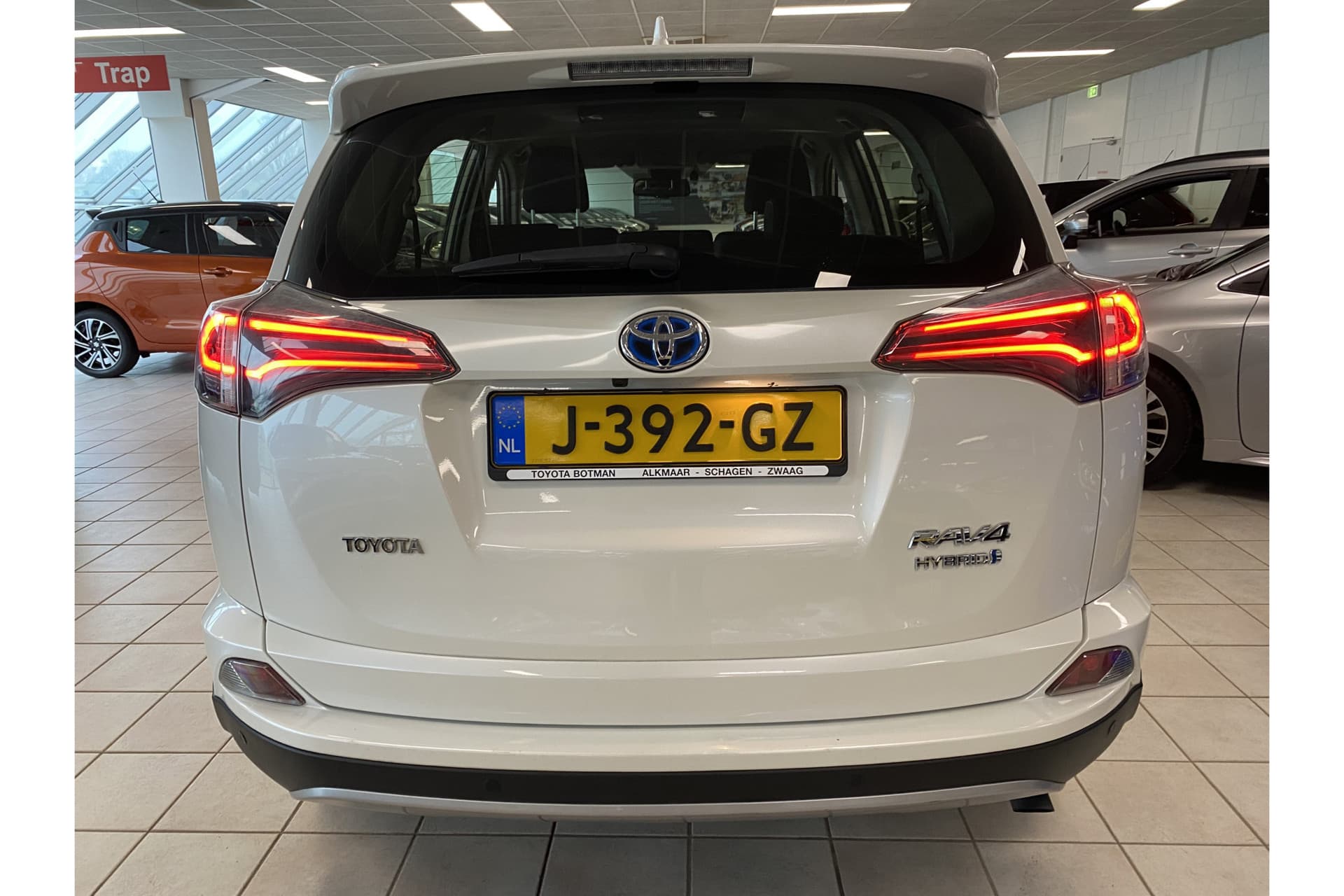 Toyota RAV4 2.5 Hybrid Dynamic thumbnail 6