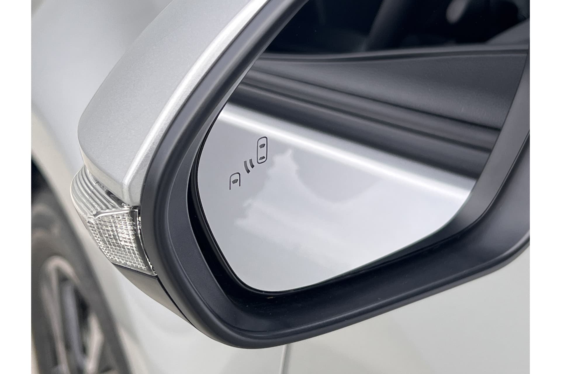 Toyota Yaris 1.5 Hybrid 115 Dynamic thumbnail 11