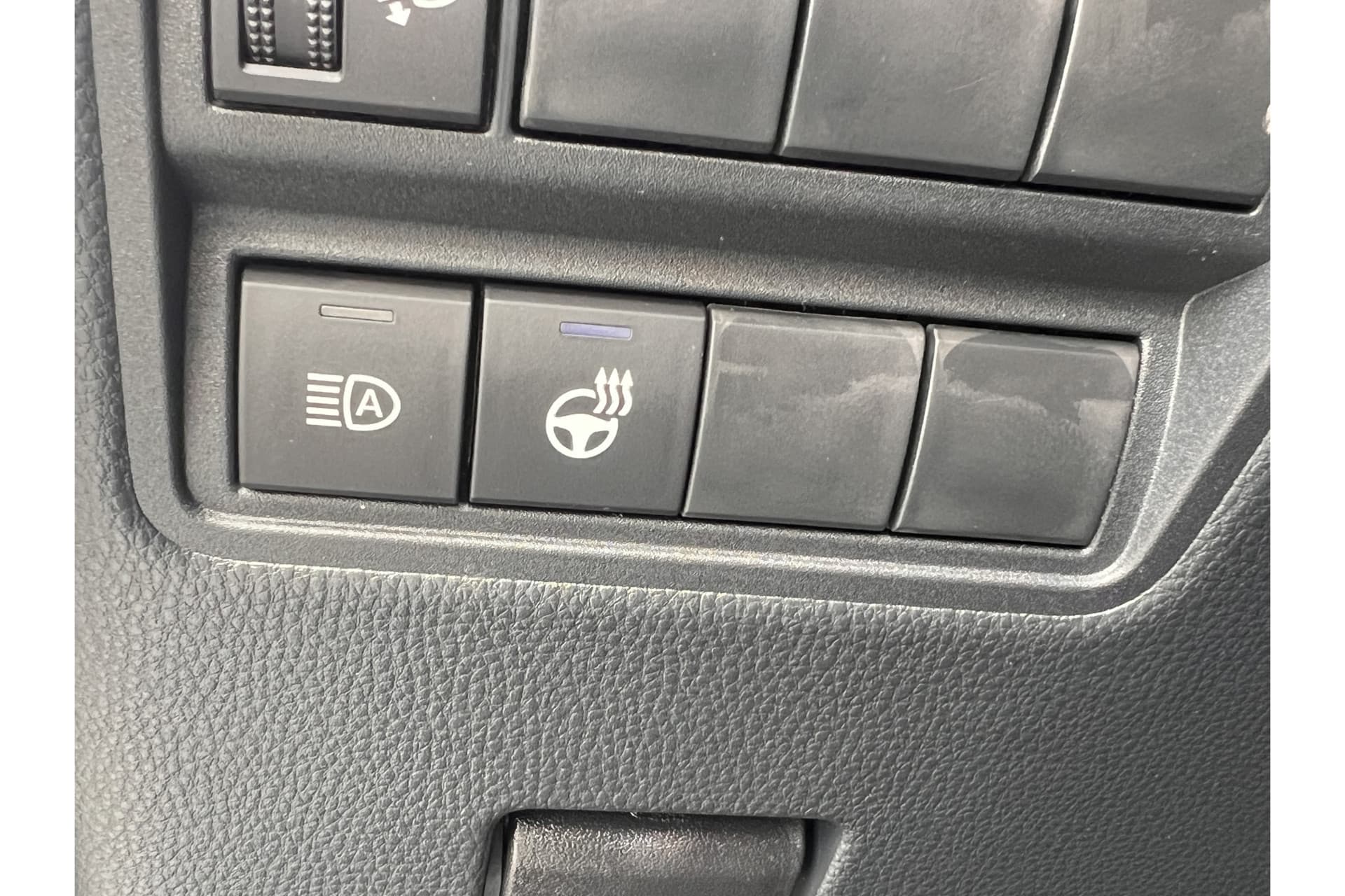 Toyota Yaris 1.5 Hybrid 115 Dynamic thumbnail 14