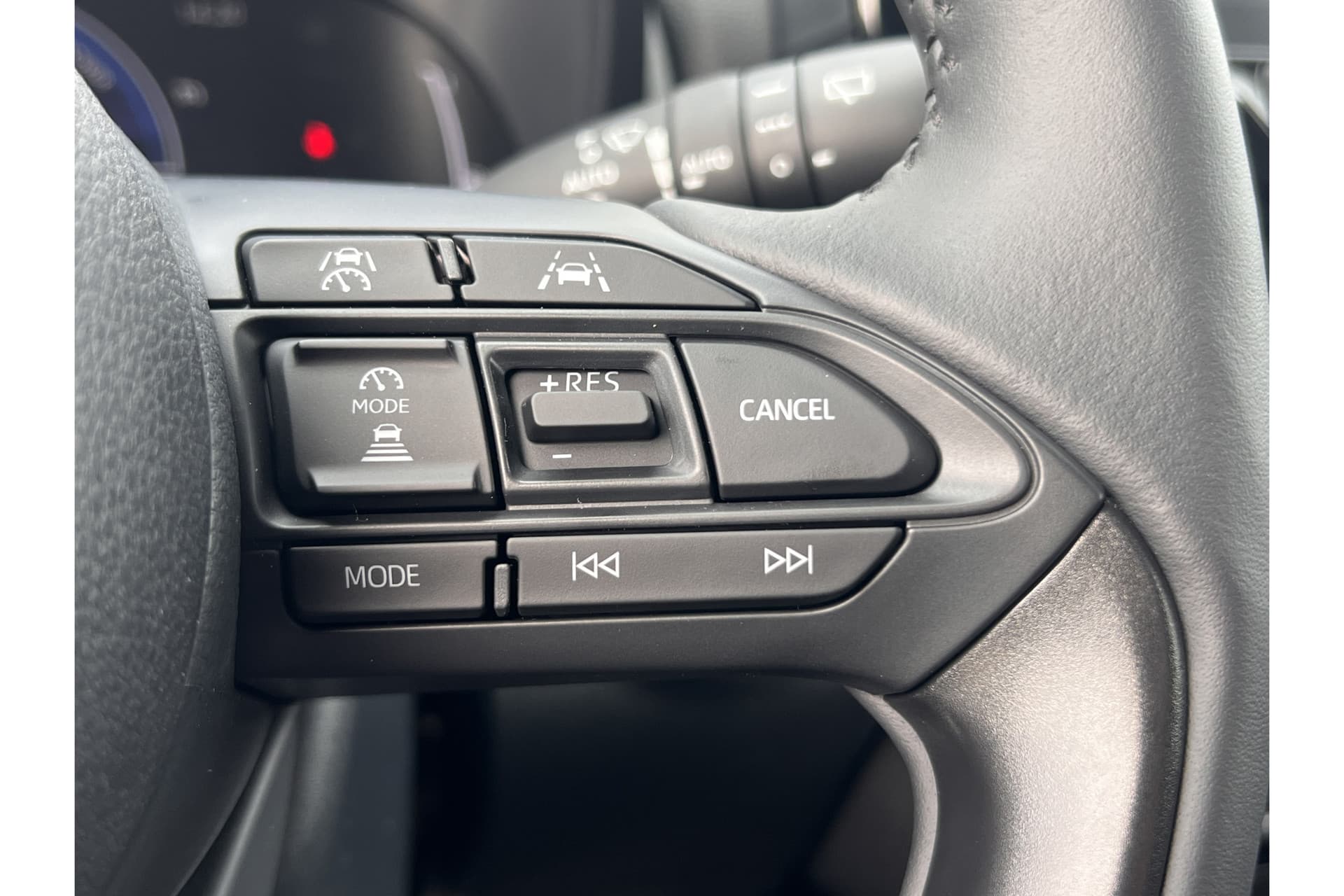 Toyota Yaris 1.5 Hybrid 115 Dynamic thumbnail 15