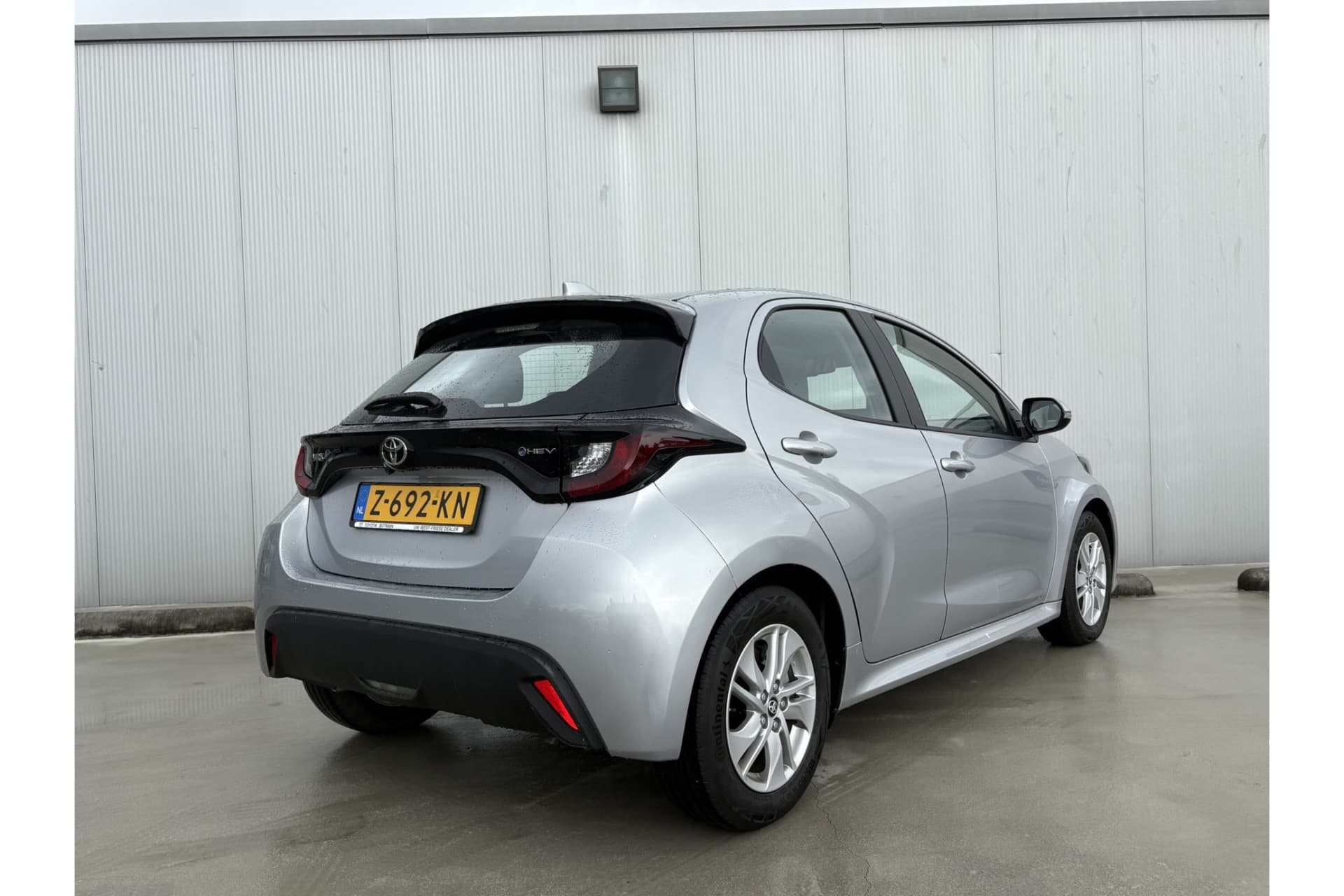 Toyota Yaris 1.5 Hybrid 115 Active thumbnail 5