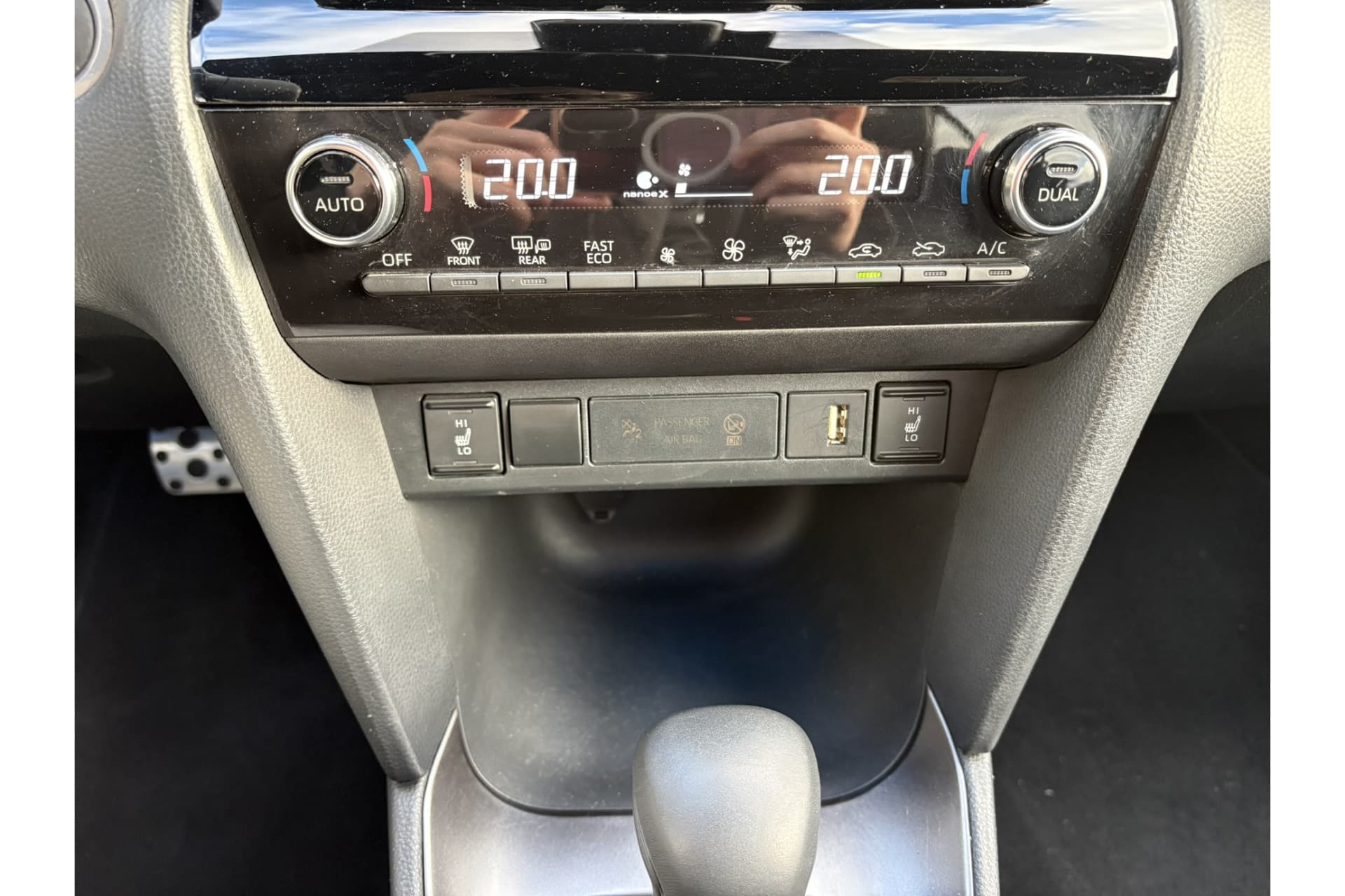 Toyota Yaris Cross 1.5 Hybrid Gr Sport Limited thumbnail 12