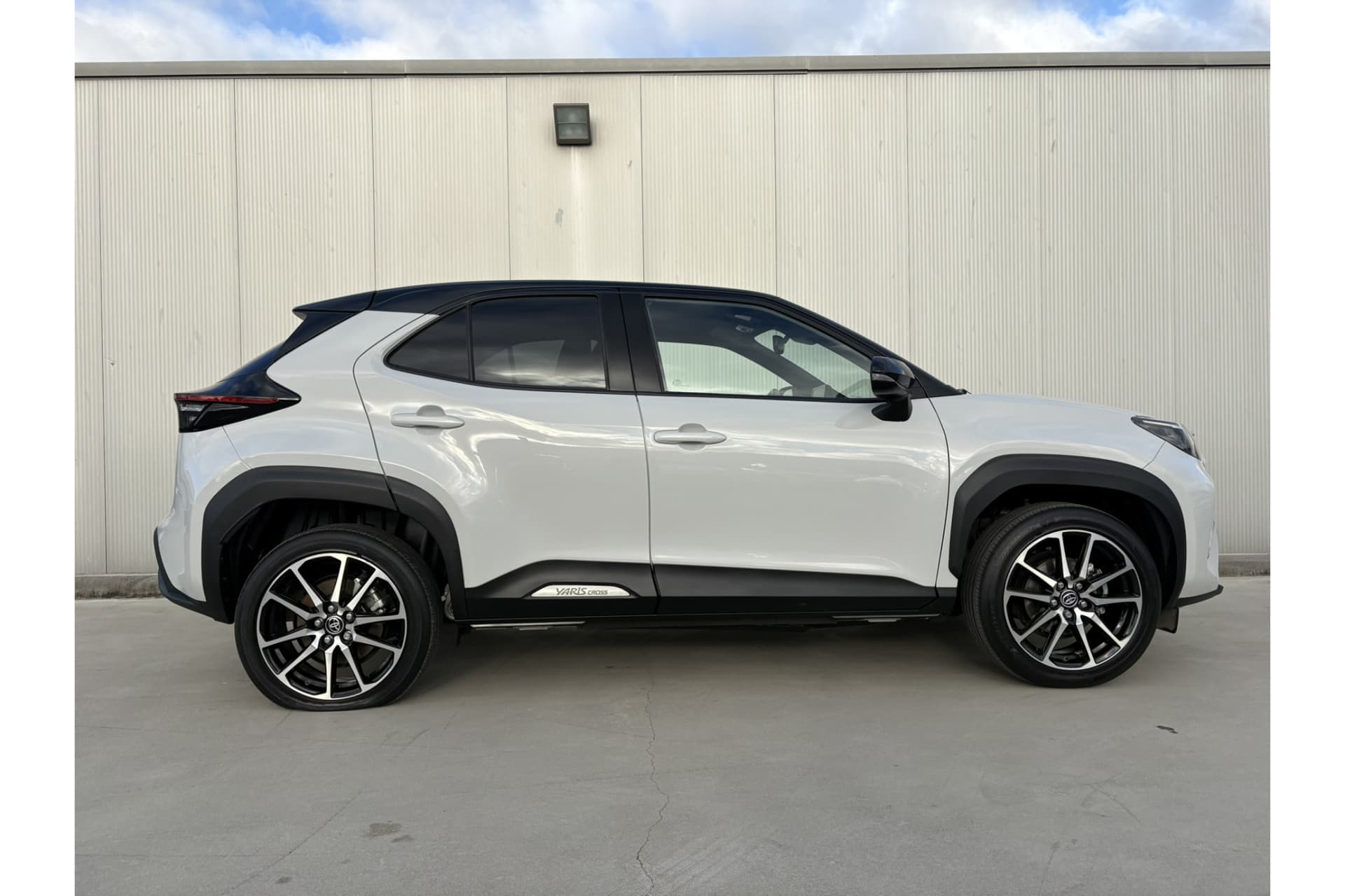 Toyota Yaris Cross 1.5 Hybrid Gr Sport Limited thumbnail 7