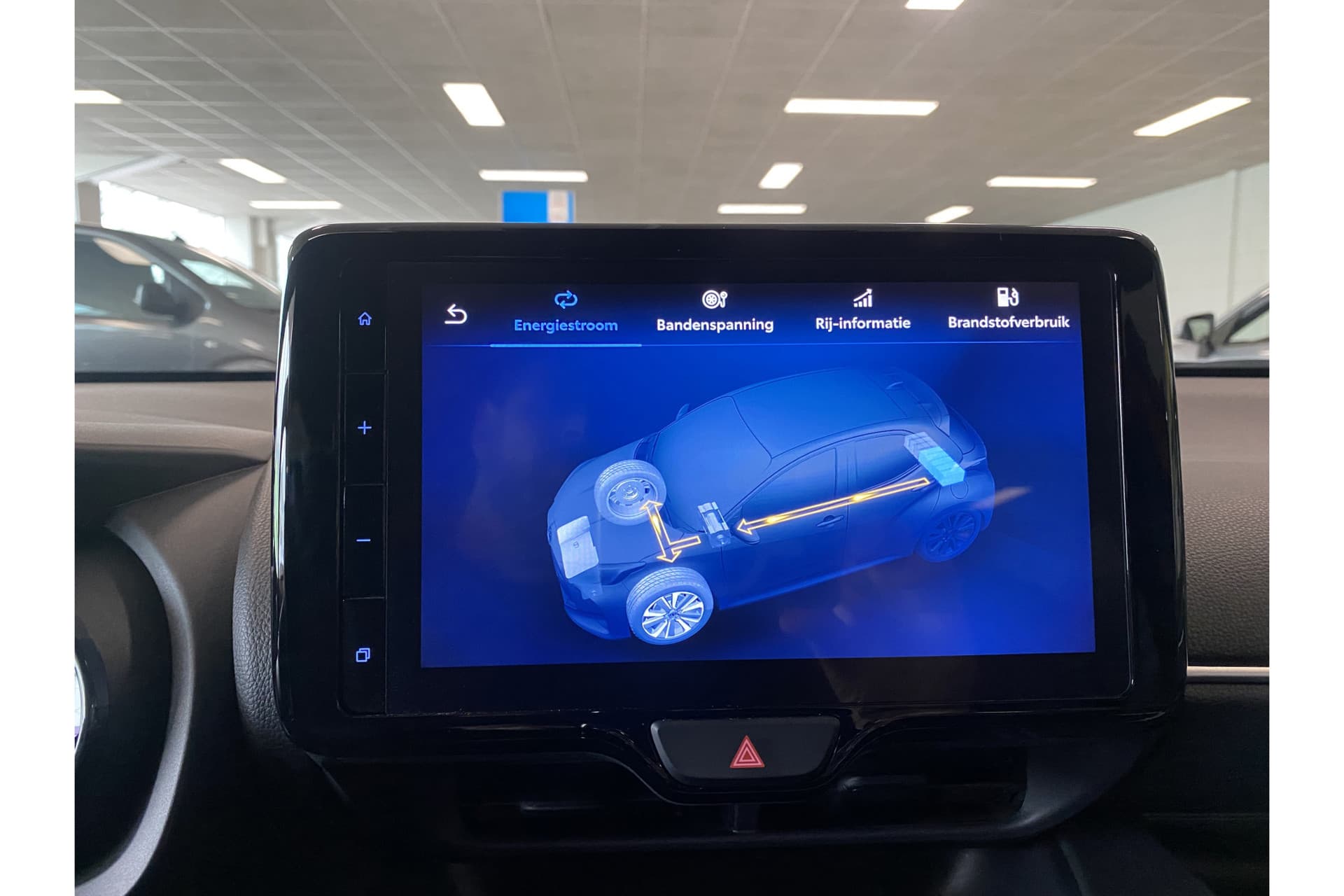 Toyota Yaris 1.5 Hybrid Executive thumbnail 32