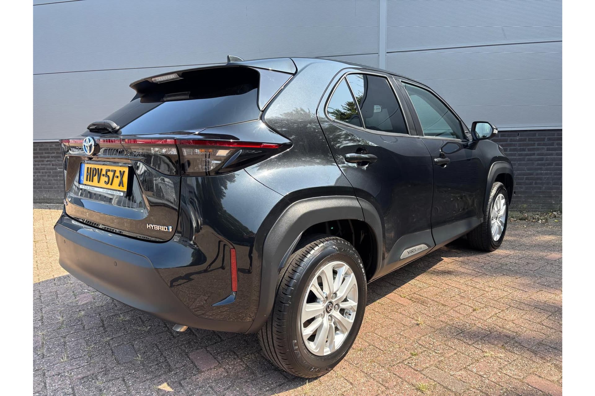 Toyota Yaris Cross 1.5 Hybrid Active Limited Parkeersensoren Navigatie thumbnail 15