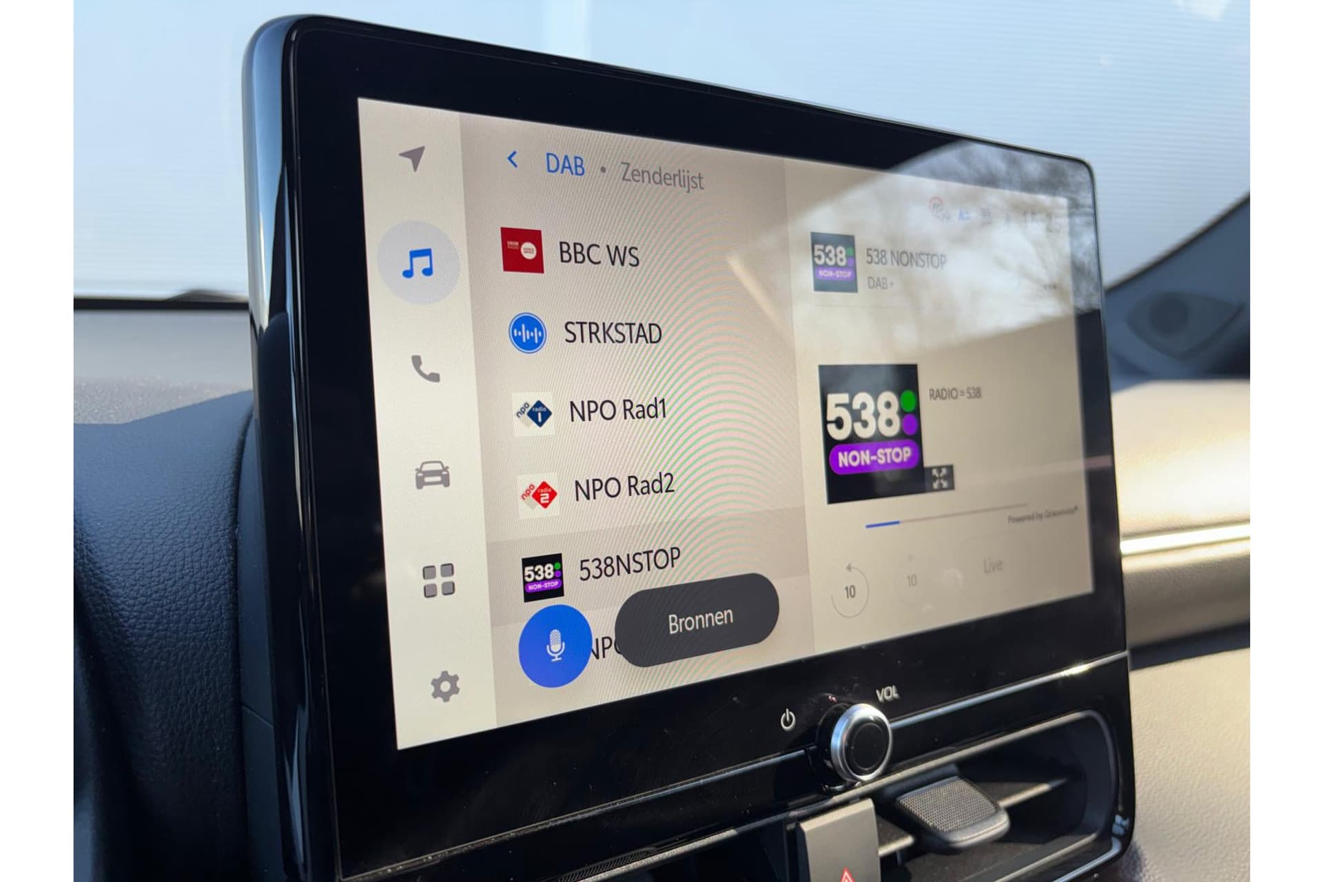 Toyota Yaris Cross 1.5 Hybrid 115 Dynamic thumbnail 12