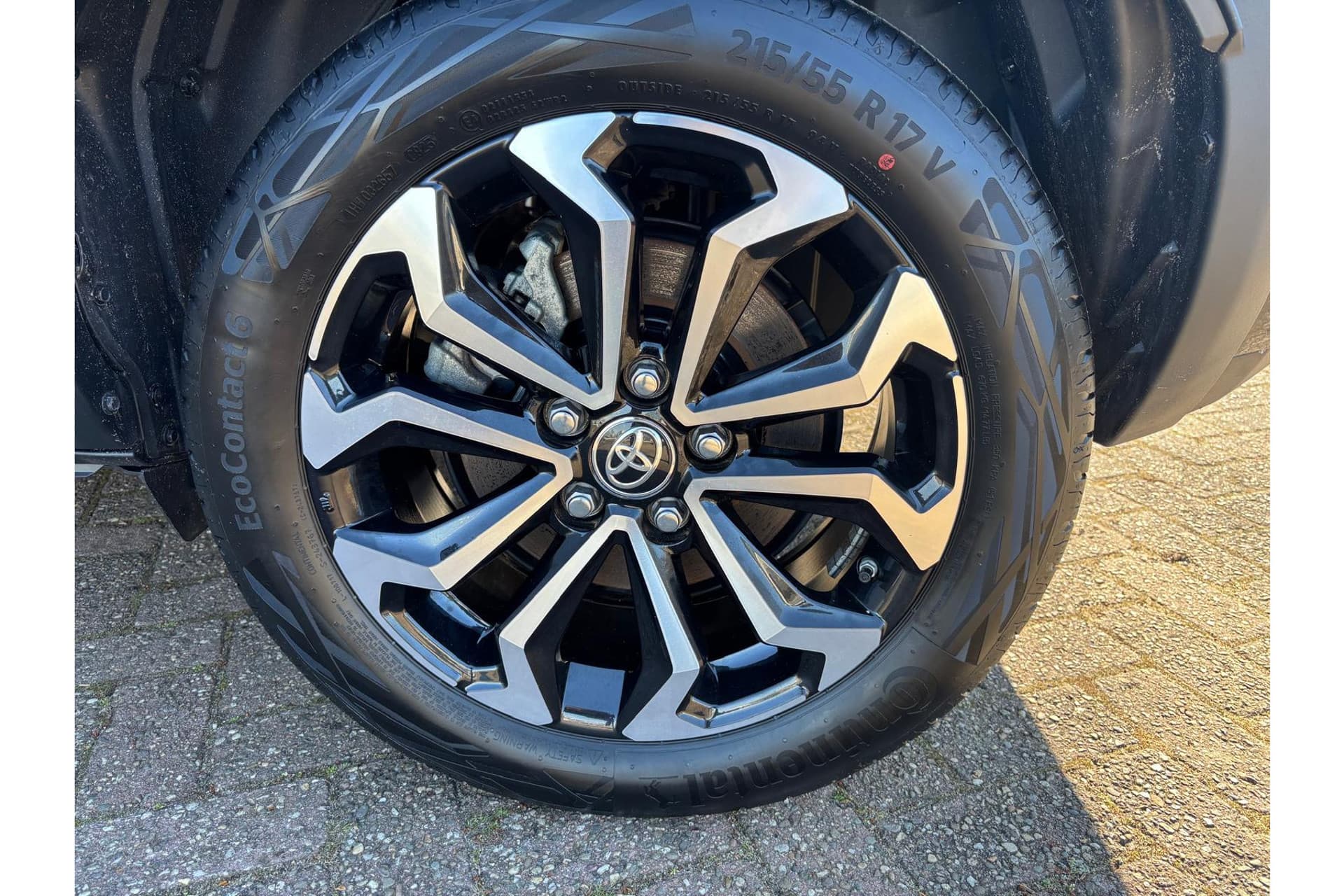 Toyota Yaris Cross 1.5 Hybrid 115 Dynamic thumbnail 8