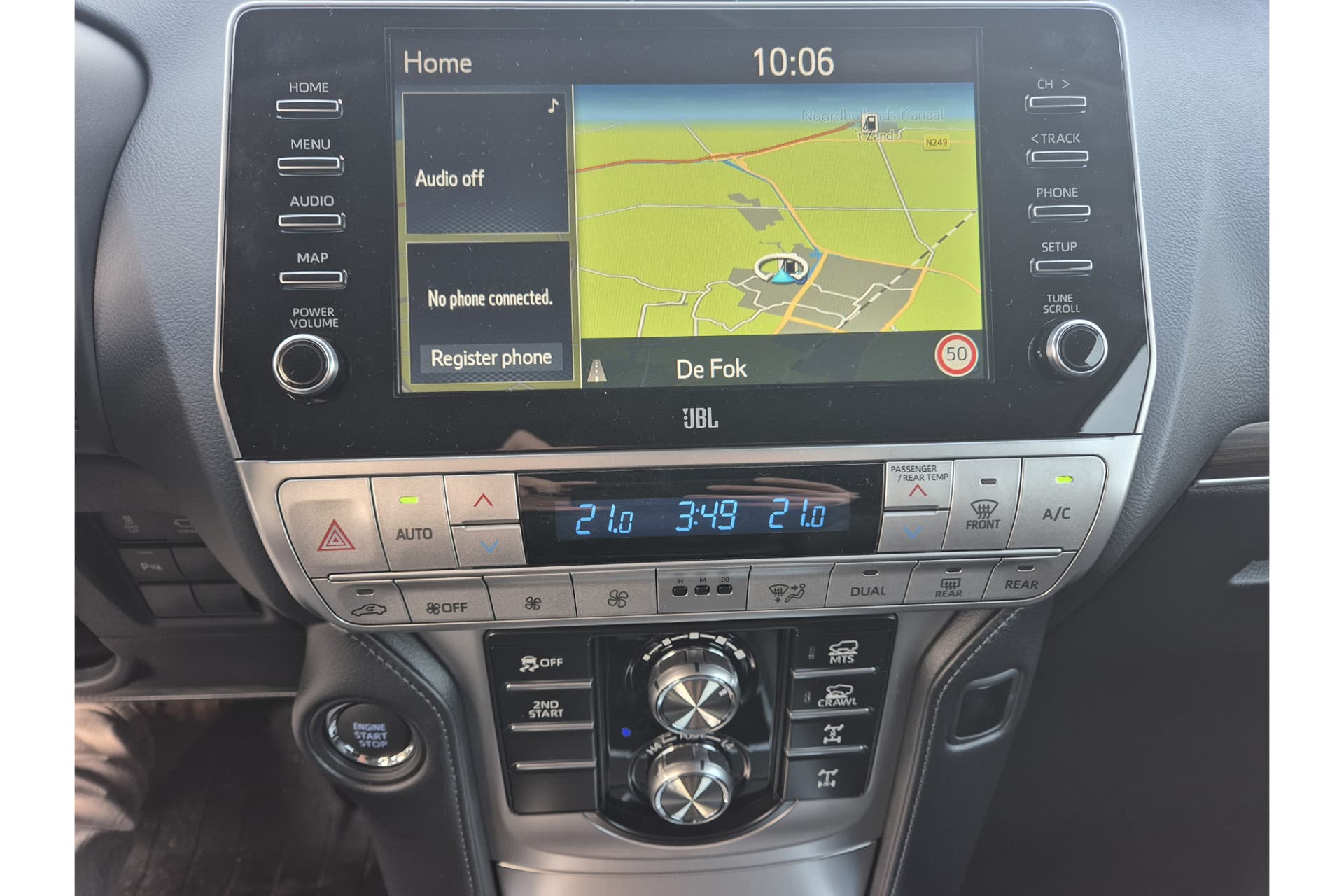 Toyota Land Cruiser 2.8 D-4D-F Professional Window Van thumbnail 13