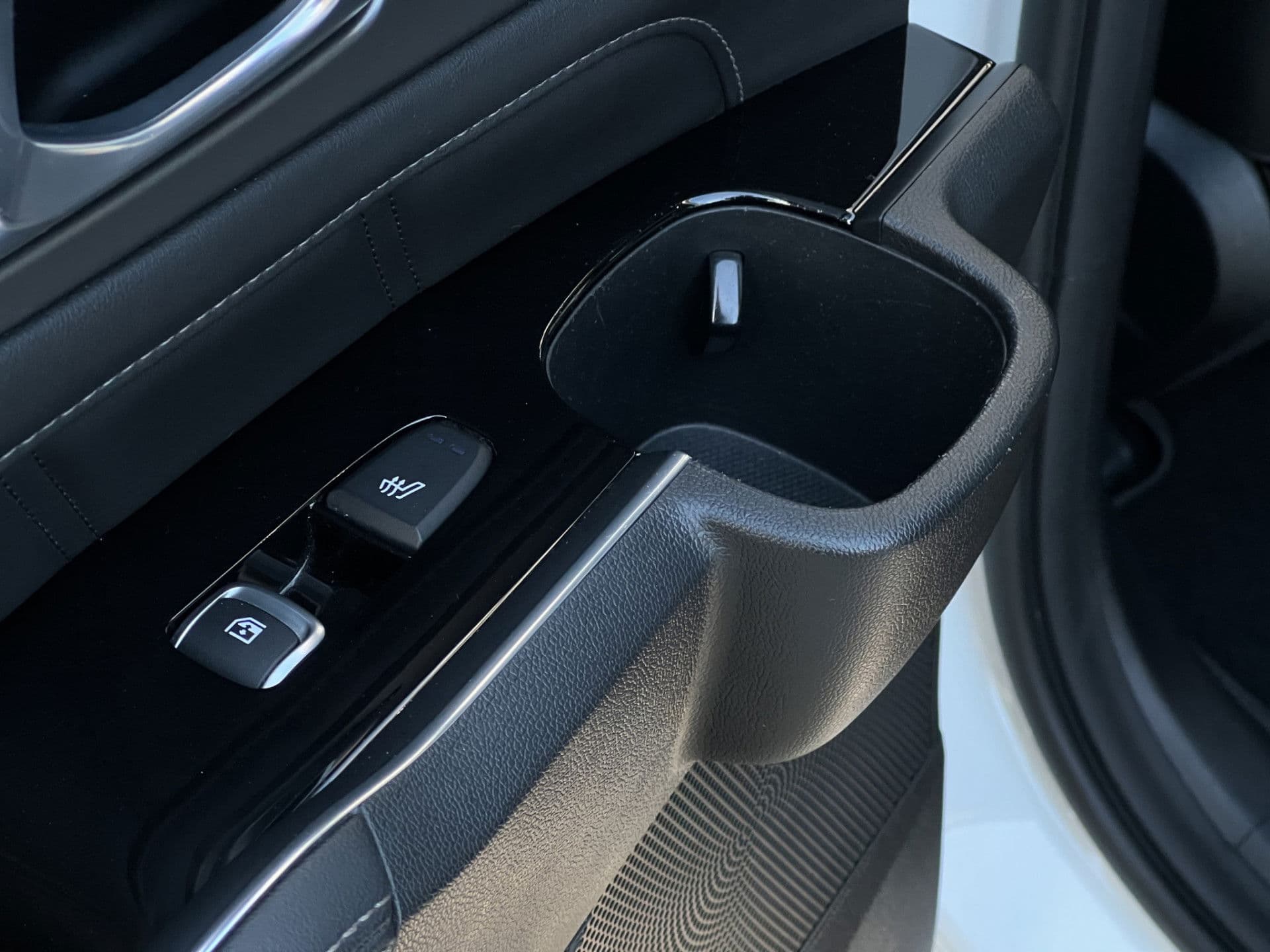 Kia Sorento 1.6 PHEV 4WD ExecutiveLine | Black Pack | Pano | Memory | Stoelverkoeling | Zwarte hemel | thumbnail 23