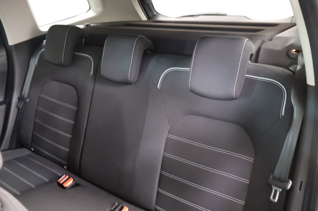 Dacia Duster 1.3 TCe Prestige | Trekhaak thumbnail 11