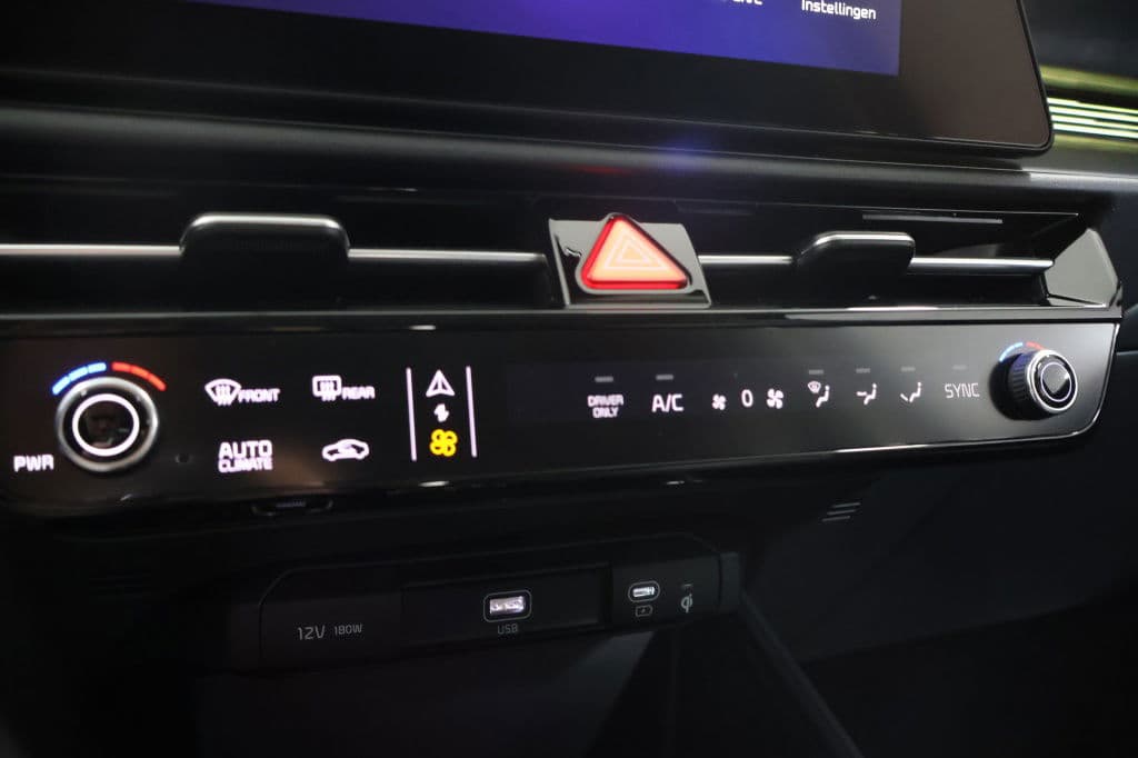 Kia Niro 1.6 GDi PHEV ExecutiveLine | Plug-in Hybrid thumbnail 28