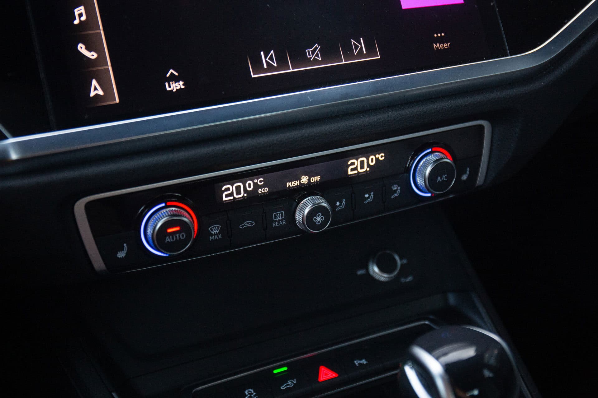 Audi Q3 45 TFSI e S edition , Trekhaak, S-Line, Achteruitrijcamera, Leder, Stoelverwarming, thumbnail 21