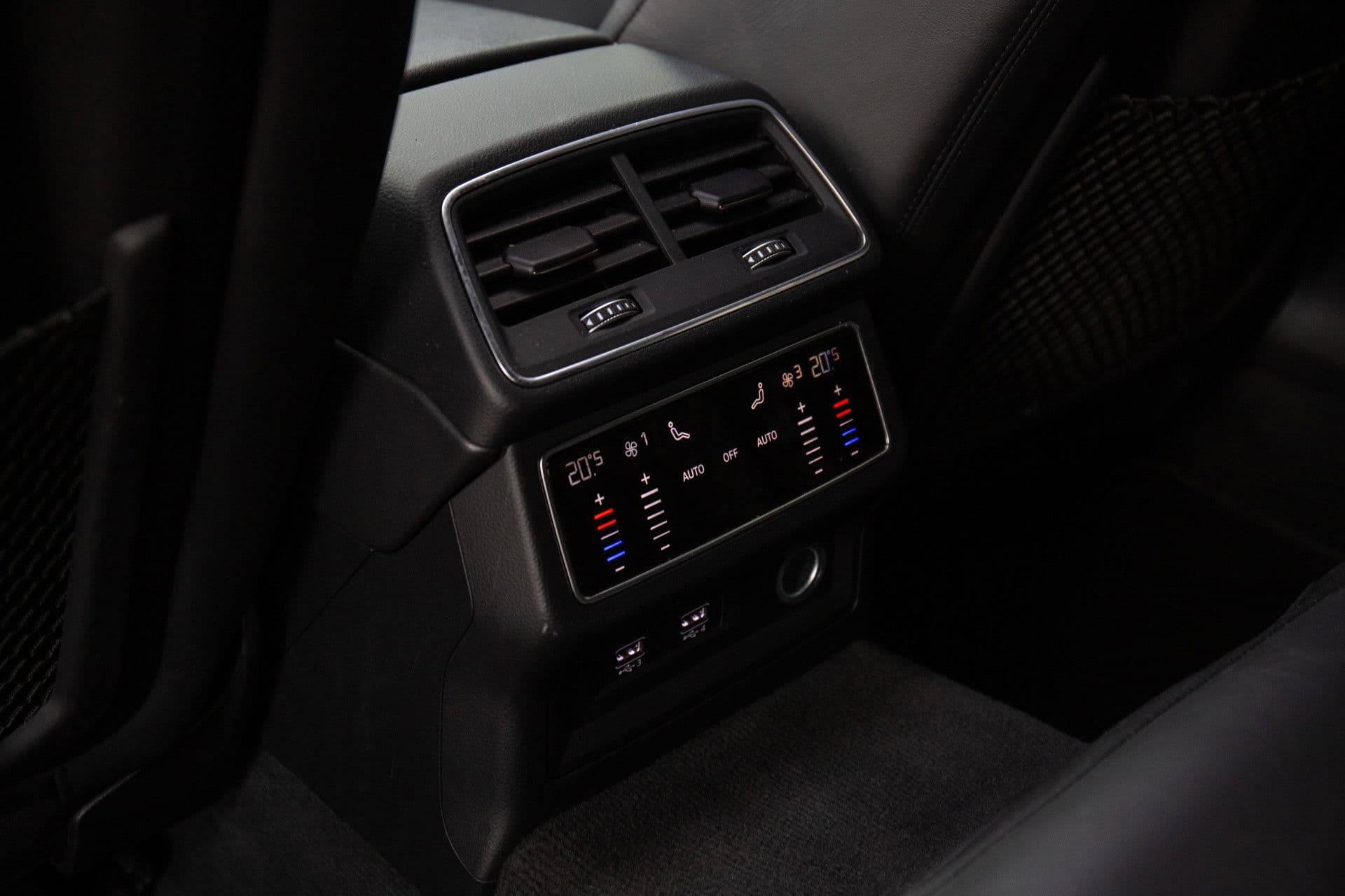 Audi A7 Sportback 55 TFSI quattro S Edition , 3D-camera, S-line, Panoramadak, Ruitstiksel thumbnail 28