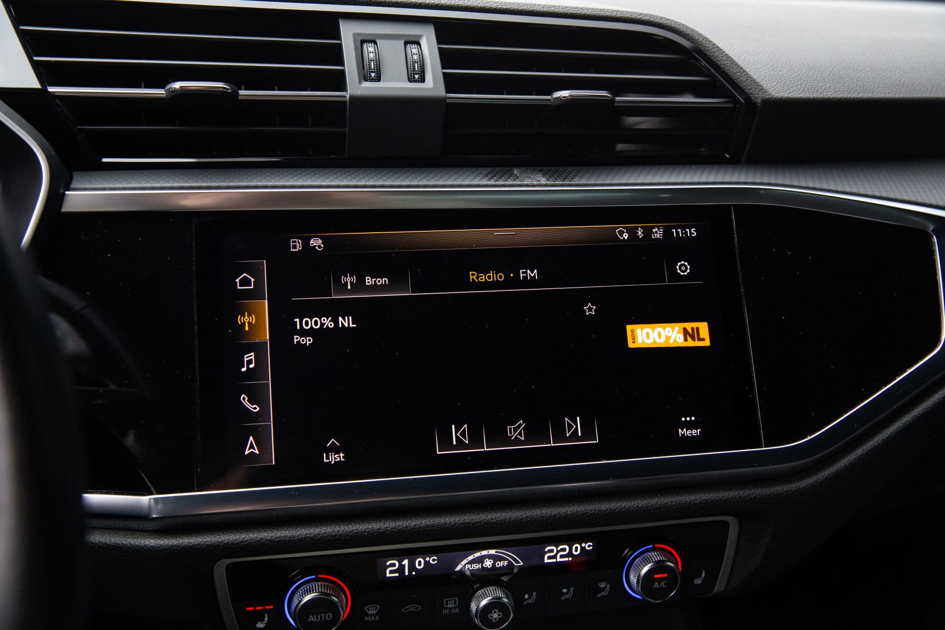 Audi Q3 35 TFSI S Line Pro Line , Stoelverwarming, Led, Cruise thumbnail 14