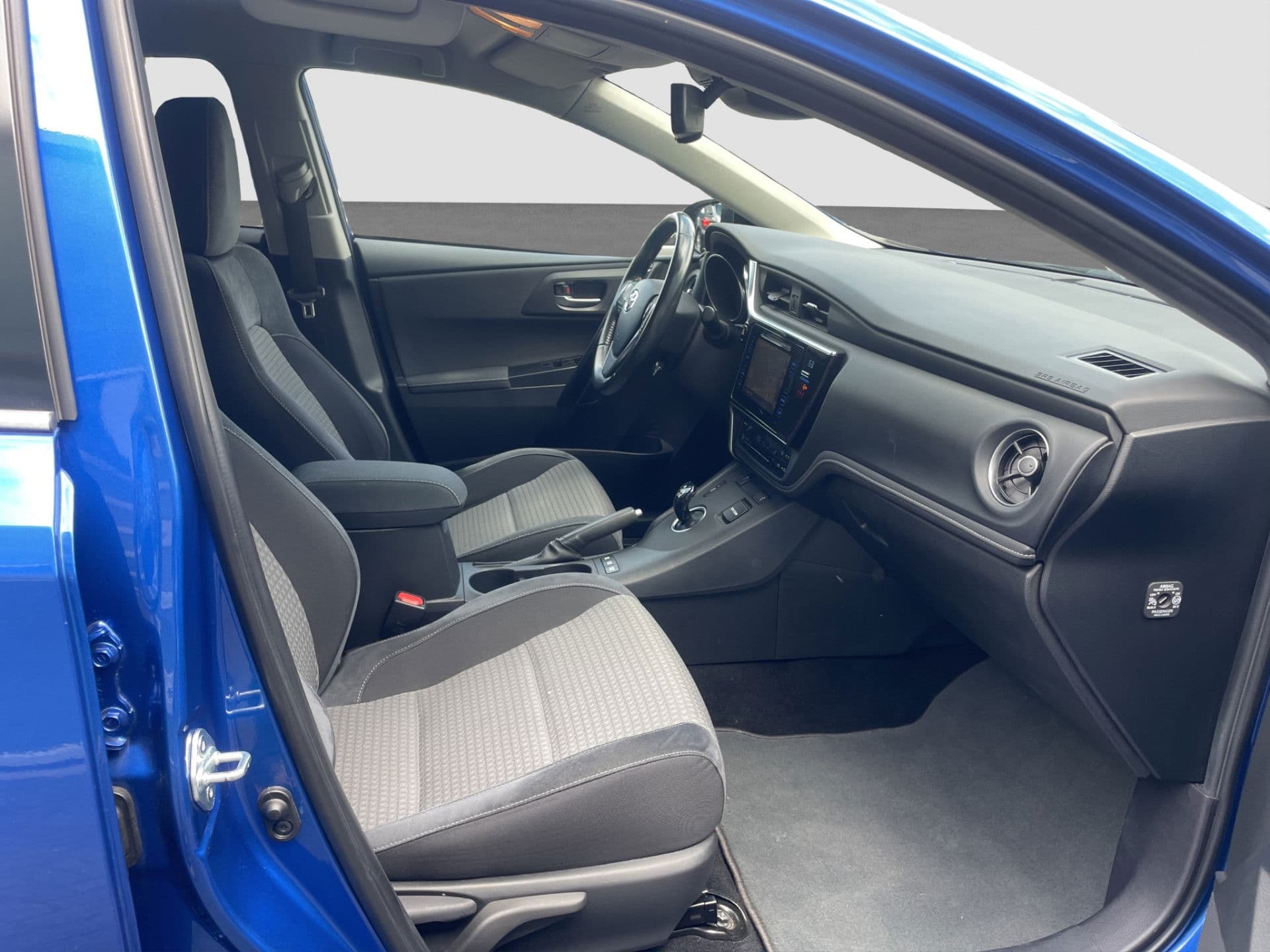 Toyota Auris 1.8 Hybrid Energy Plus | Camera | Netjes onderhouden thumbnail 5