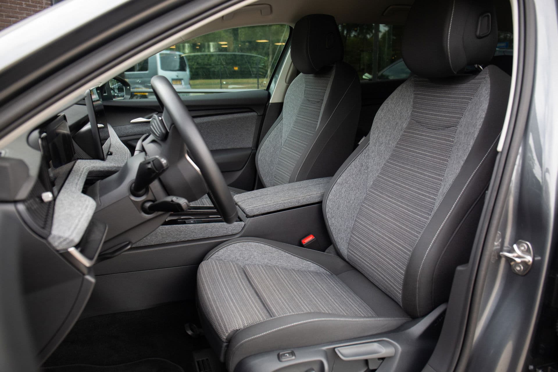 Škoda Superb Combi 1.5 TSI MHEV First Edition , Adaptive cruise, Massage, Stuur/stoelverwarming, thumbnail 6