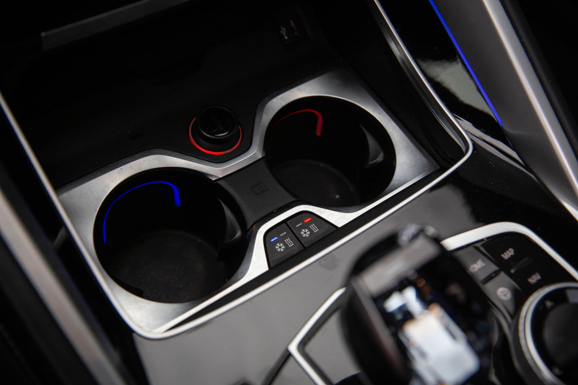 BMW X6 M50i High Executive , Laser, Trekhaak, Harman Kardon, Bekerverwarmer/verkoeler, Panoramadak thumbnail 34