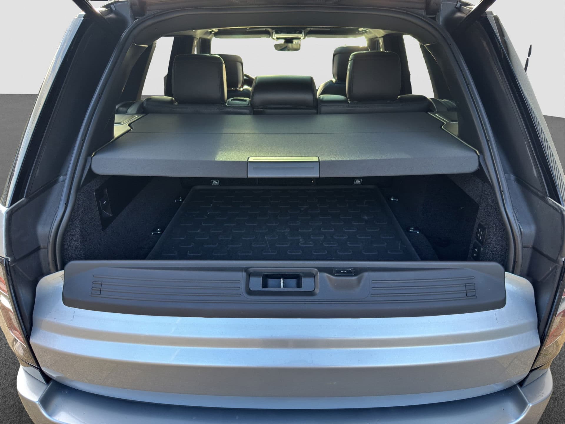 Land Rover Range Rover 2.0 P400e Autobiography | Pano | HUD | Meridian | Matrix LED | Softclose | Massage | thumbnail 15