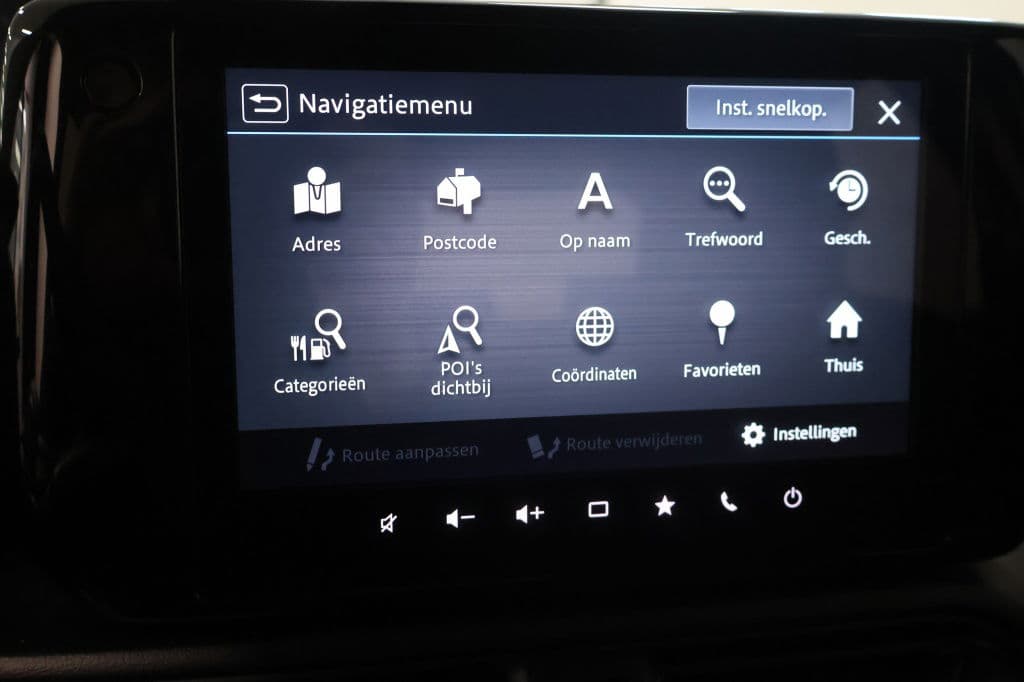 Suzuki Swift 1.2 Style Smart Hybride thumbnail 25