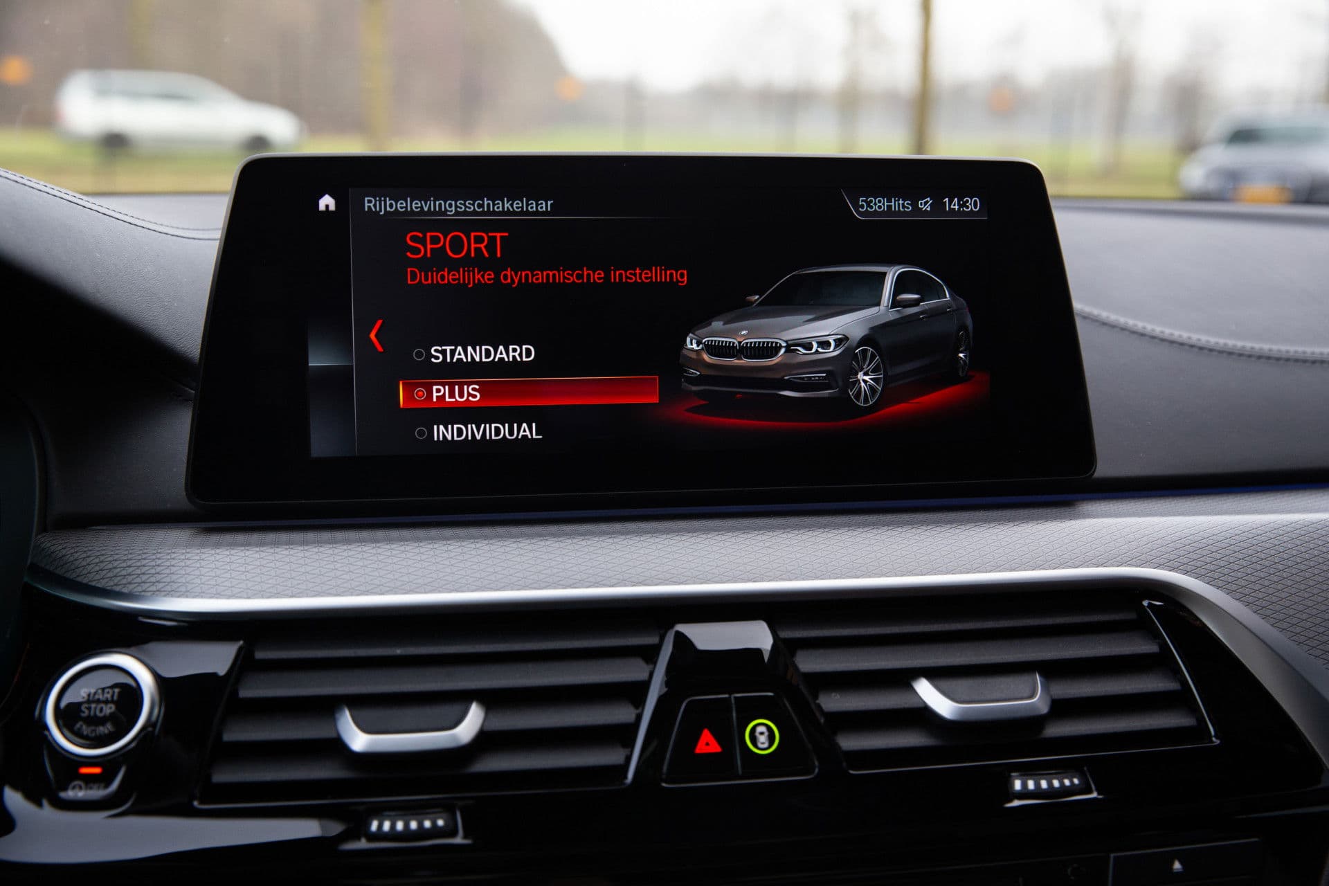 BMW 5 Serie M550i xDrive M-Sport , 4-wielsturing, Panoramadak, Harman/Kardon, Adap. cruise, thumbnail 23