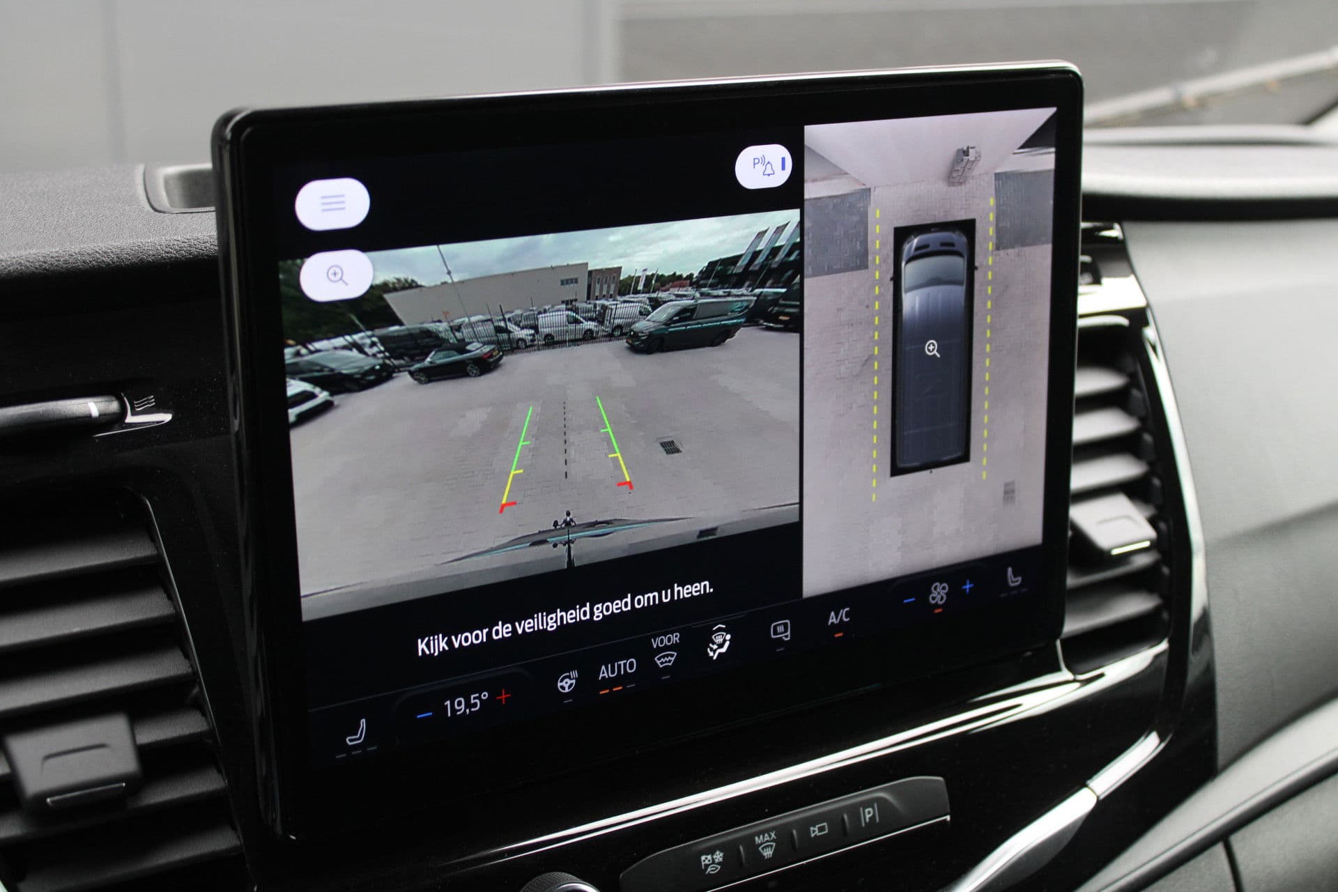 Ford Transit 350 2.0 TDCI L3H2 Limited 165pk - LUCHTVERING - ACC - Blind Spot - 360 camera - Navigatie - Stoel-Stuurverwarming - Trekhaak - Rijklaar thumbnail 19