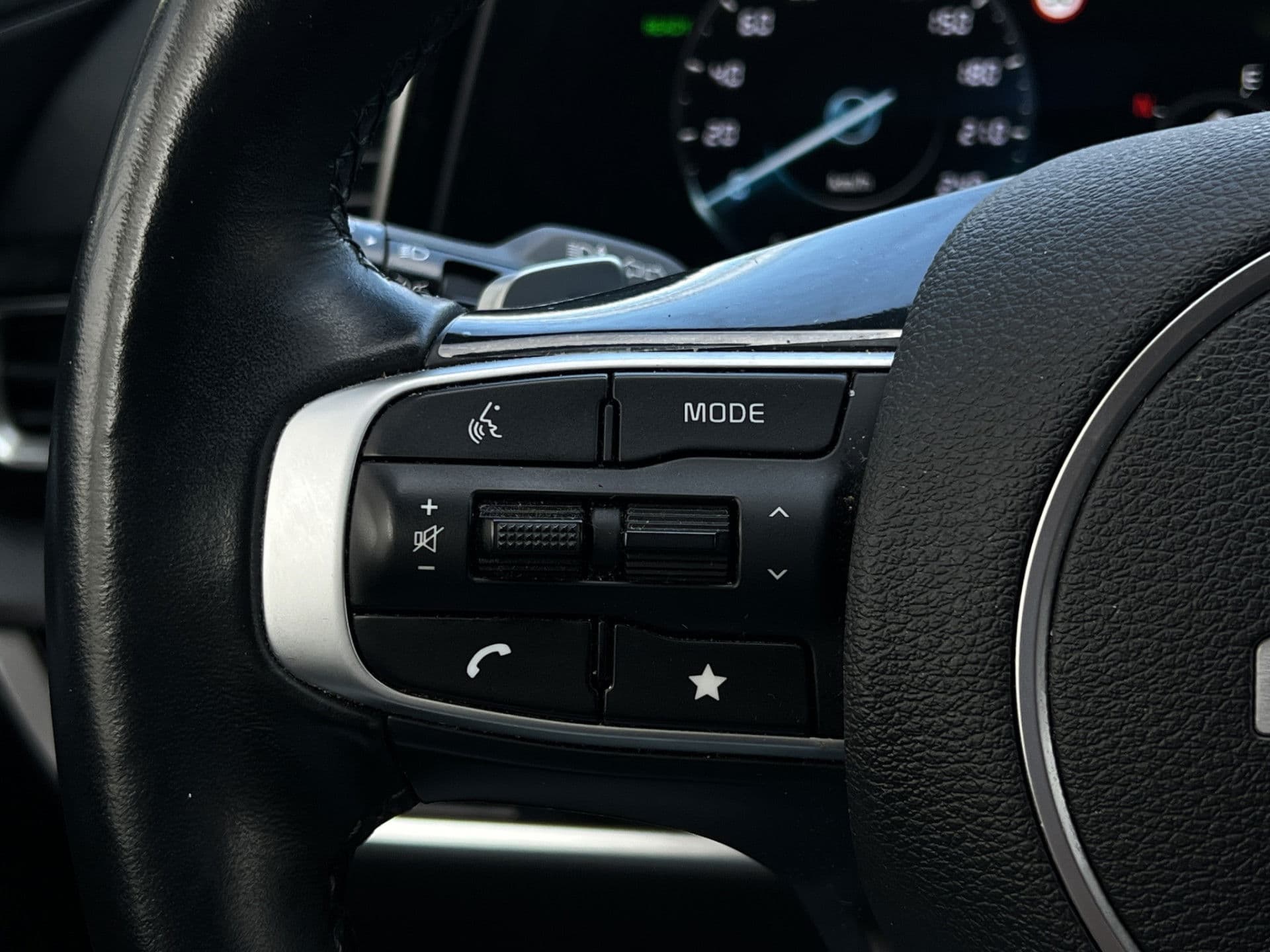 Kia Sportage 1.6 PHEV AWD GT-PlusLine | Pano | 360* | Stoelverkoeling | Dodehoek | thumbnail 28