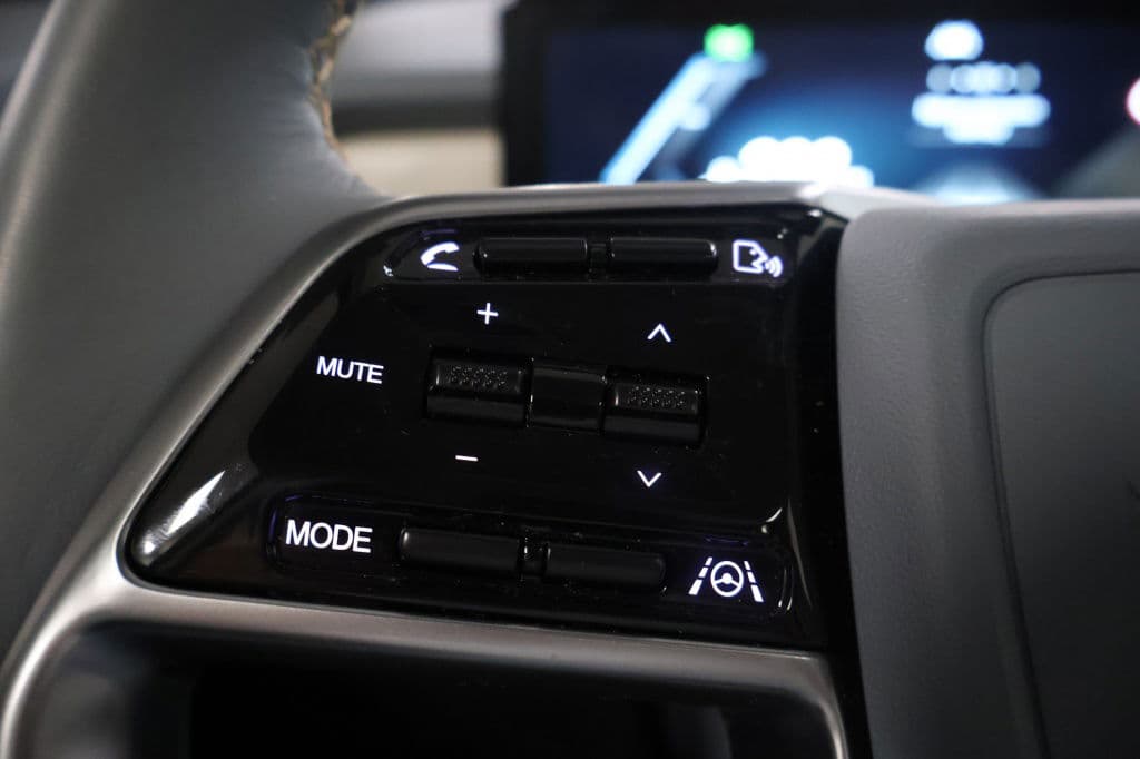 KGM Torres 1.5T-GDI Titanium plus | Hybrid | Trekhaak | All-Weather Banden thumbnail 18