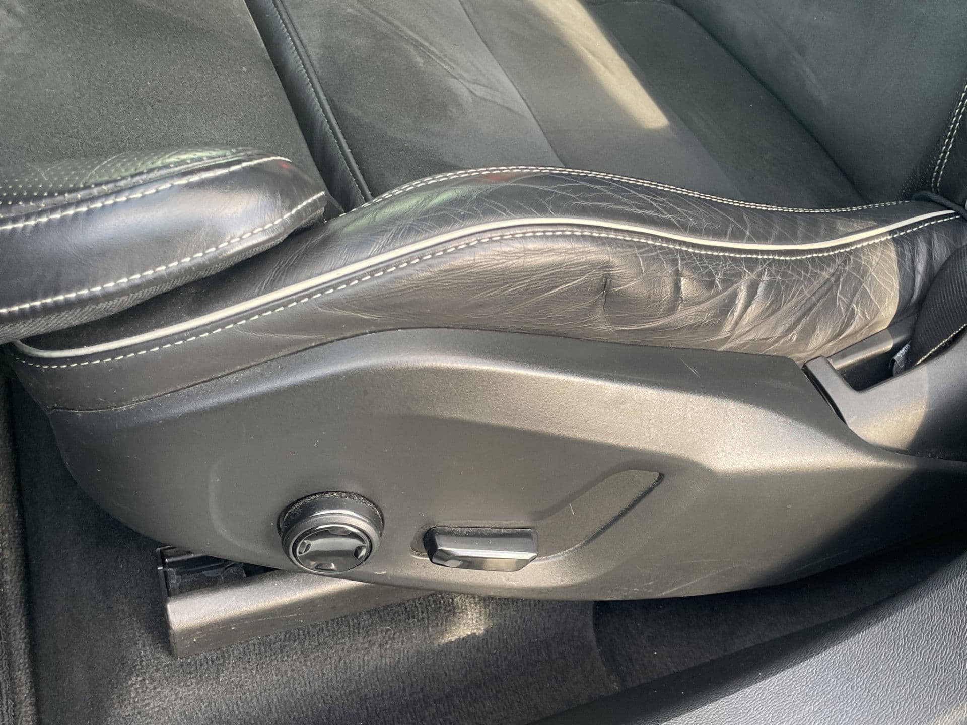 Volvo XC60 2.0 T8 Twin Engine AWD Inscription Elec.stoelen | Dodeh. | Trekhaak | Pano/schuifdak thumbnail 22