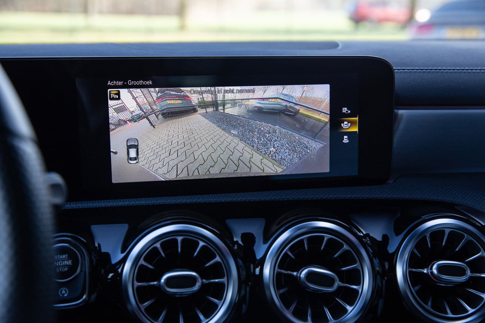 Mercedes-Benz CLA-Klasse 200 Premium Plus AMG , Panoramadak, Burmester, Head-up display, Vol! thumbnail 21