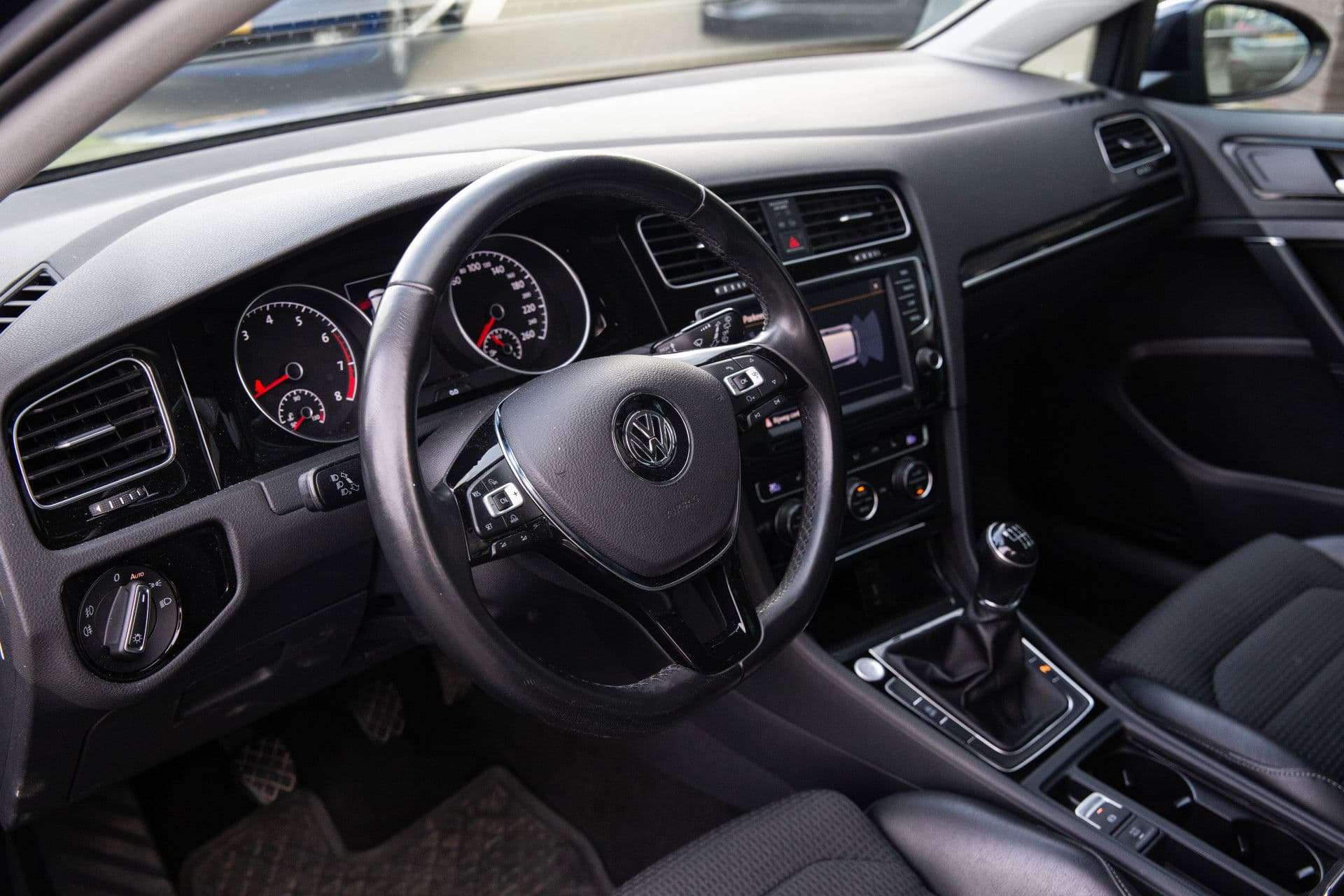 Volkswagen Golf 1.2 TSI Highline , Stoelverwarming, Achteruitrijcamera, Navigatie, thumbnail 4