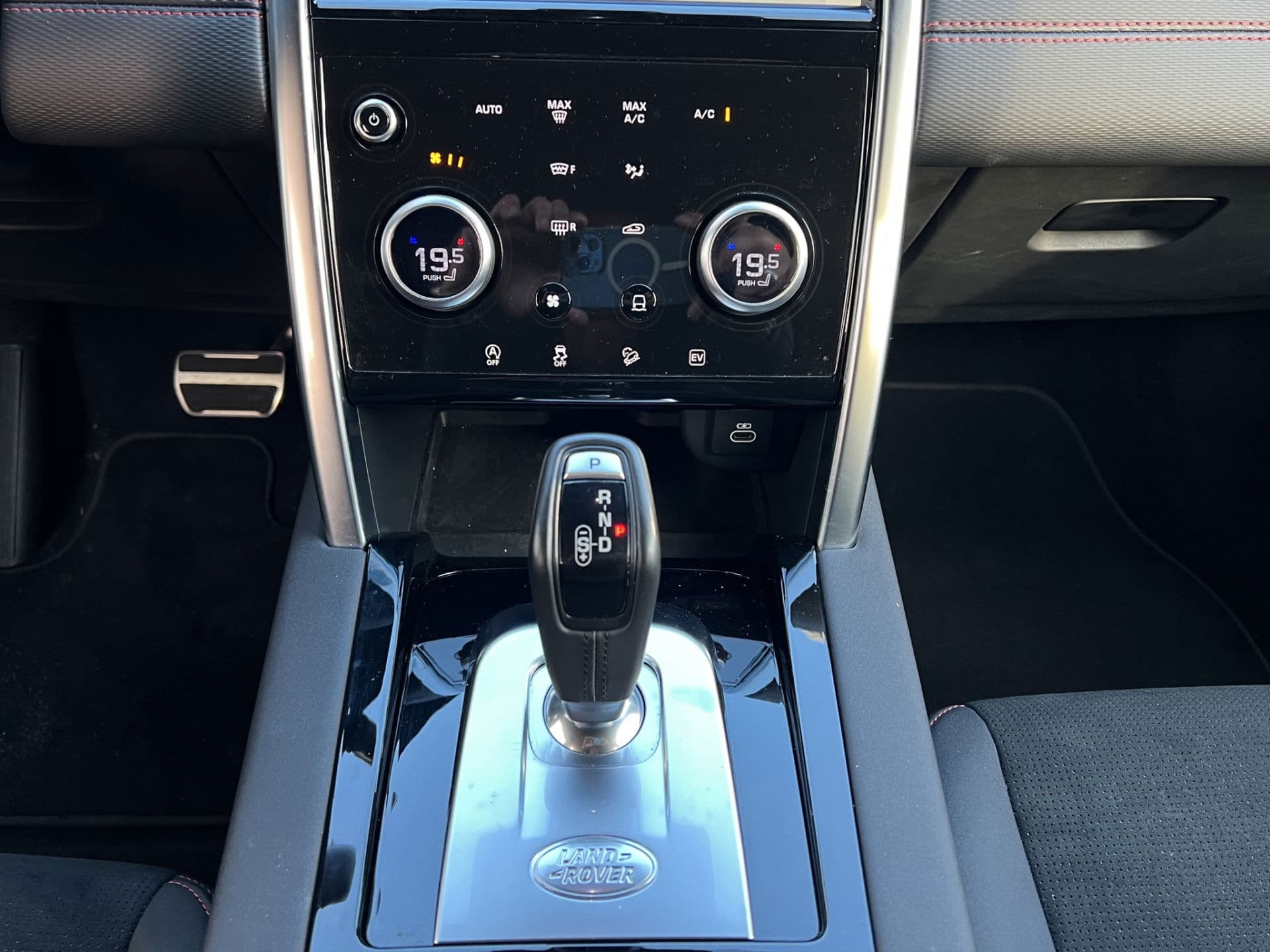 Land Rover Discovery Sport P300e 1.5 R-Dynamic SE R-Dynamic | Virtual | Adaptive Cruise | 360* | 20"| thumbnail 5