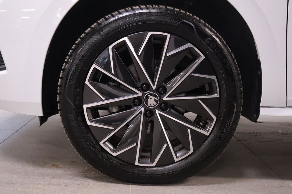 Škoda Kamiq 1.5 TSI Sport | Automaat thumbnail 5