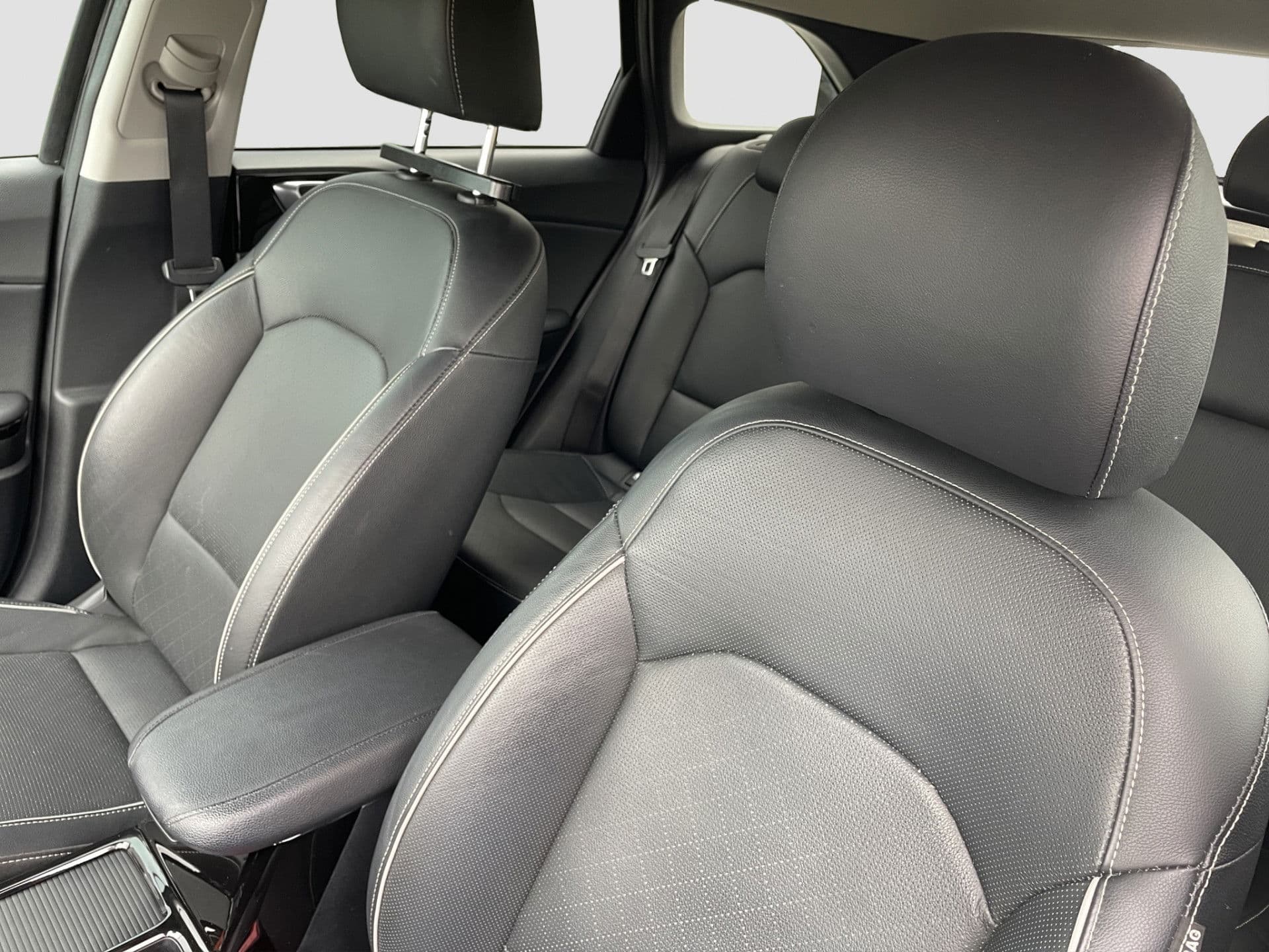 Kia Ceed Sportswagon 1.6 GDI PHEV ExecutiveLine | Virtual | Leder | Stoelverk | Camera thumbnail 23