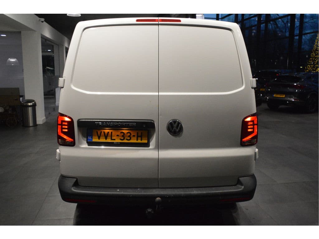 Volkswagen Transporter 2.0 TDI L2H1 navi airco cruise pdc trekhaak 110 pk !! thumbnail 7