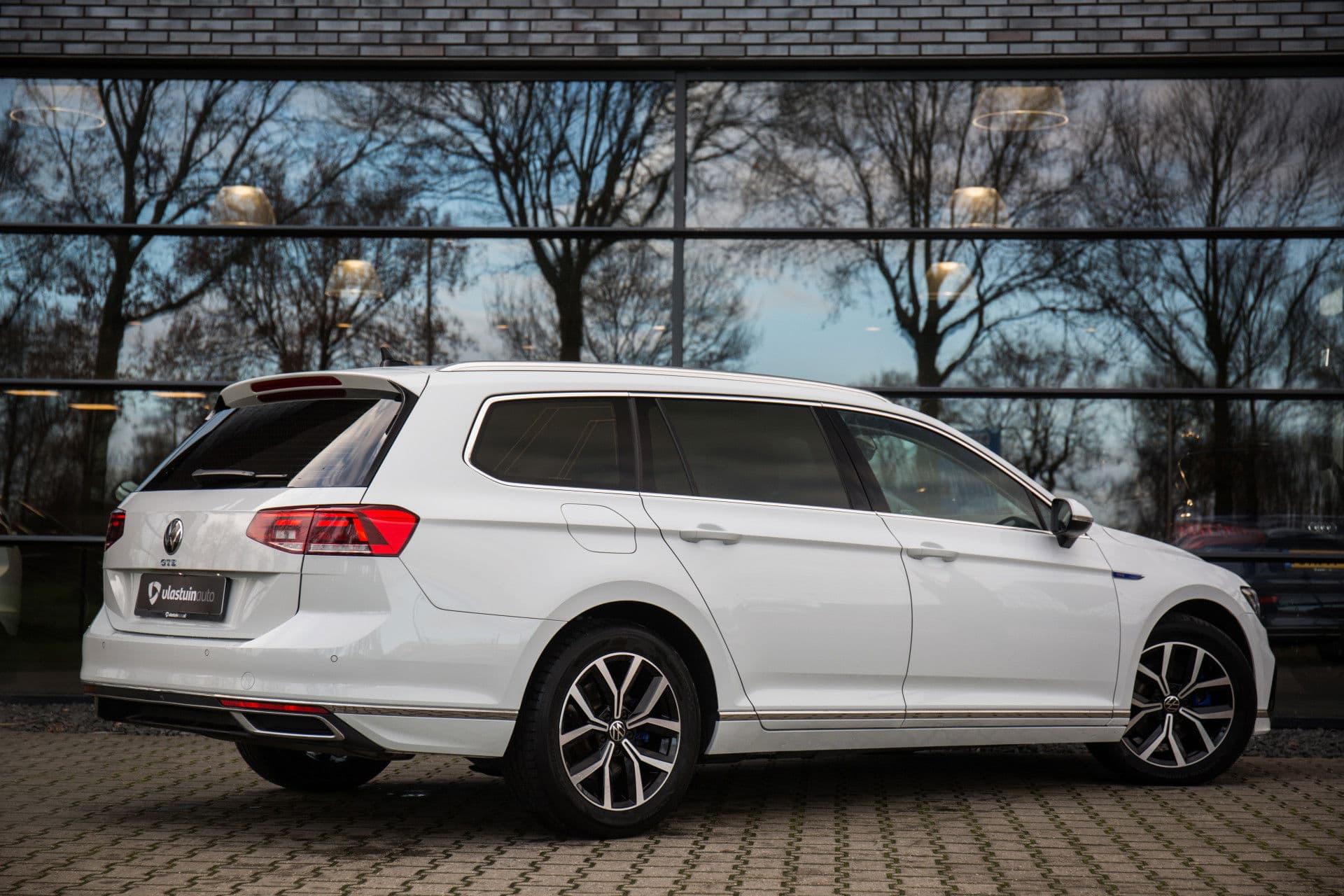 Volkswagen Passat Variant 1.4 TSI PHEV GTE Business , Adaptive cruise, Trekhaak, Carplay, Camera, thumbnail 3