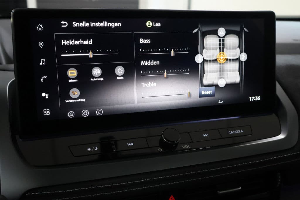 Nissan QASHQAI 1.3 MHEV X Tekna + | Pano | HUD thumbnail 35