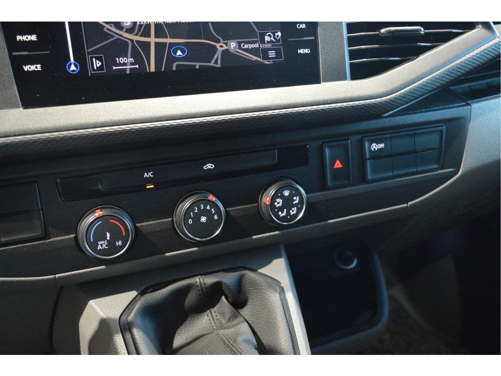 Volkswagen Transporter 2.0 TDI L2H1 airco navi pdc cruise trekhaak 150 pk !! thumbnail 24