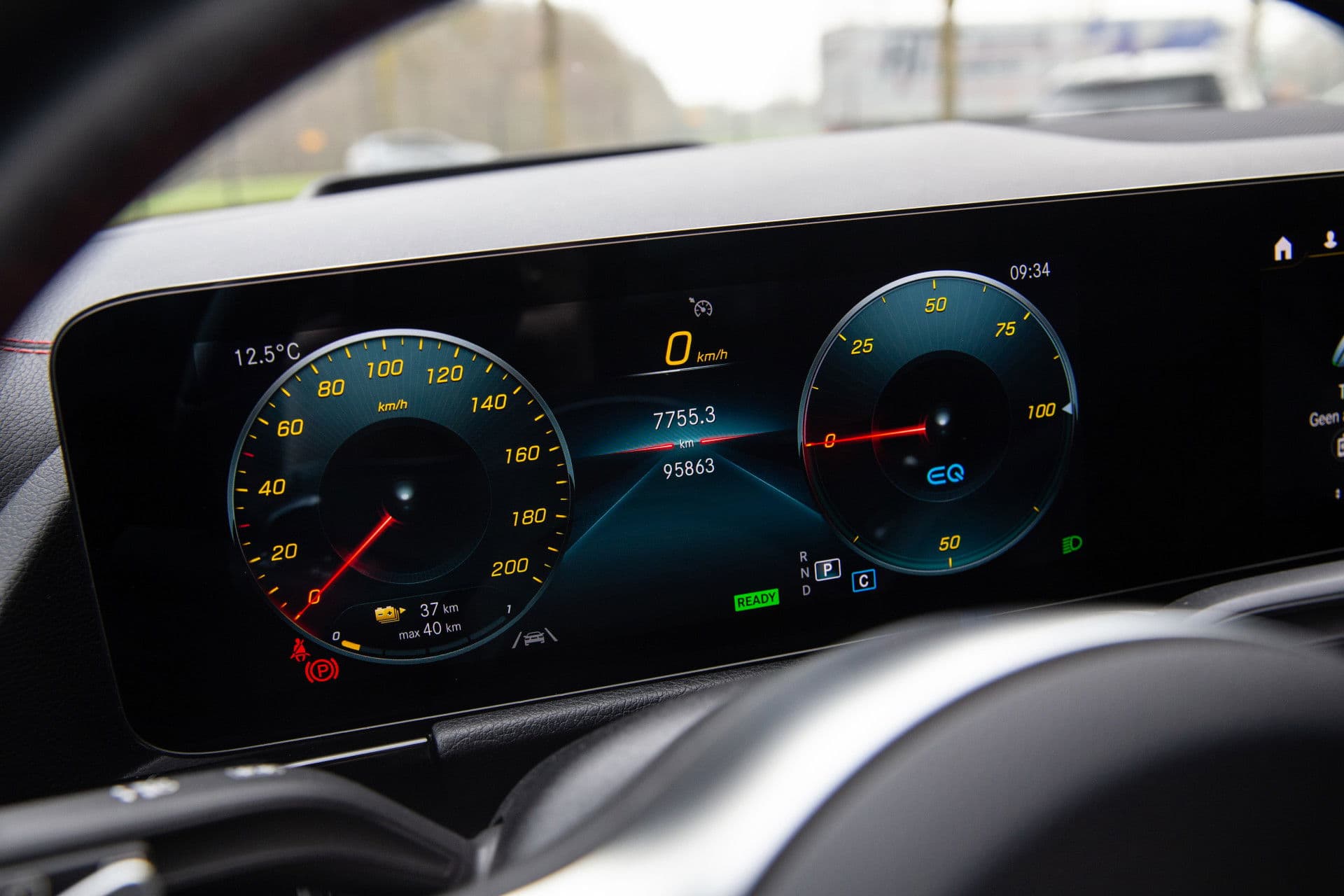 Mercedes-Benz EQA 250 Business Solution AMG 67 kWh , Panoramadak, Trekhaak, Head-up display, thumbnail 12