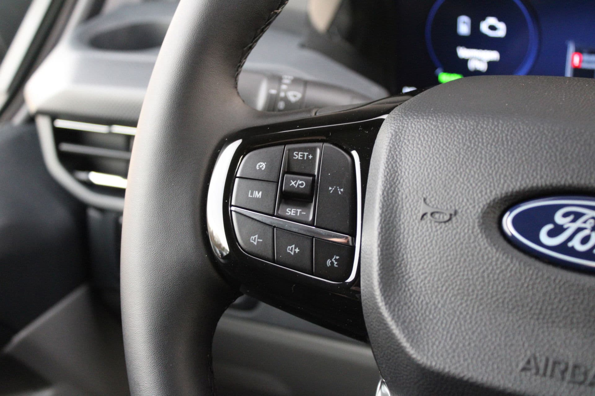 Ford Transit Custom 320 2.5 PHEV L2H1 Limited 232pk - 2x Schuifdeur - Trekhaak - Stoel/Stuurverwarming - ACC - Blindspot - Keyless - Rijklaar thumbnail 20