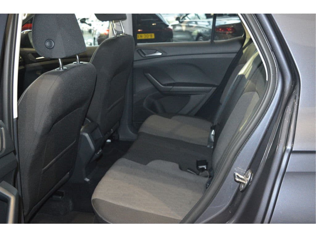 Volkswagen T-Cross 1.5 TSI LIFE carplay cruise camera led pdc 17 inch 150 pk !! thumbnail 22