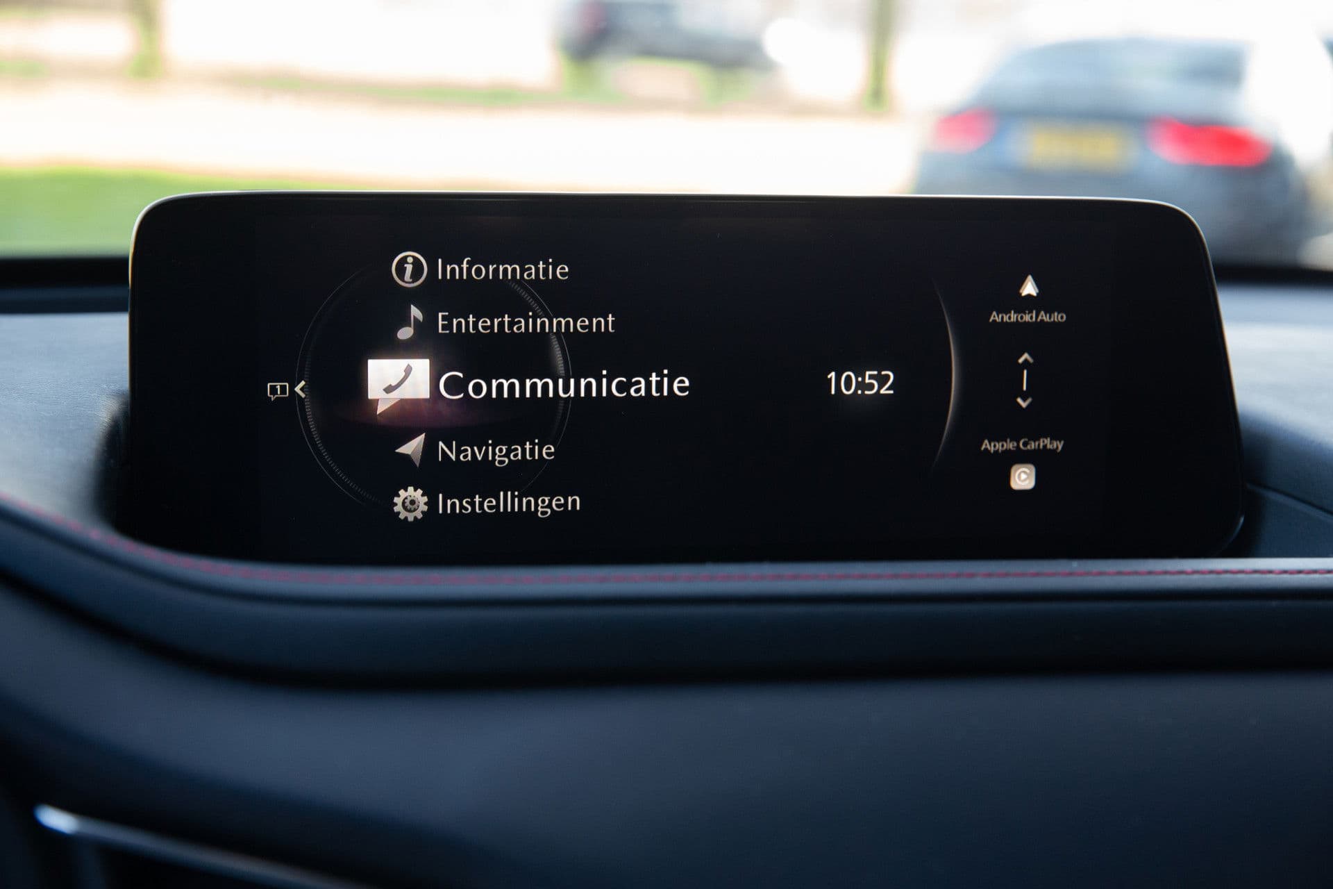 Mazda CX-30 2.5 e-SkyActiv-G M Hybrid Homura , Head-up display, Adap. cruise, thumbnail 10